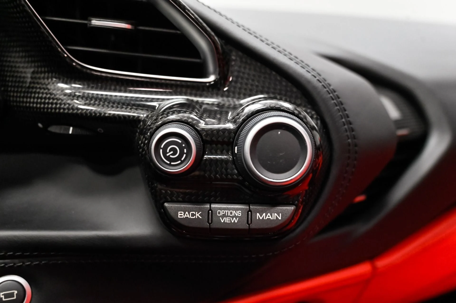 mph015_4069369615_Used_2018_Ferrari_488_Spider_1790629138_616adf9543