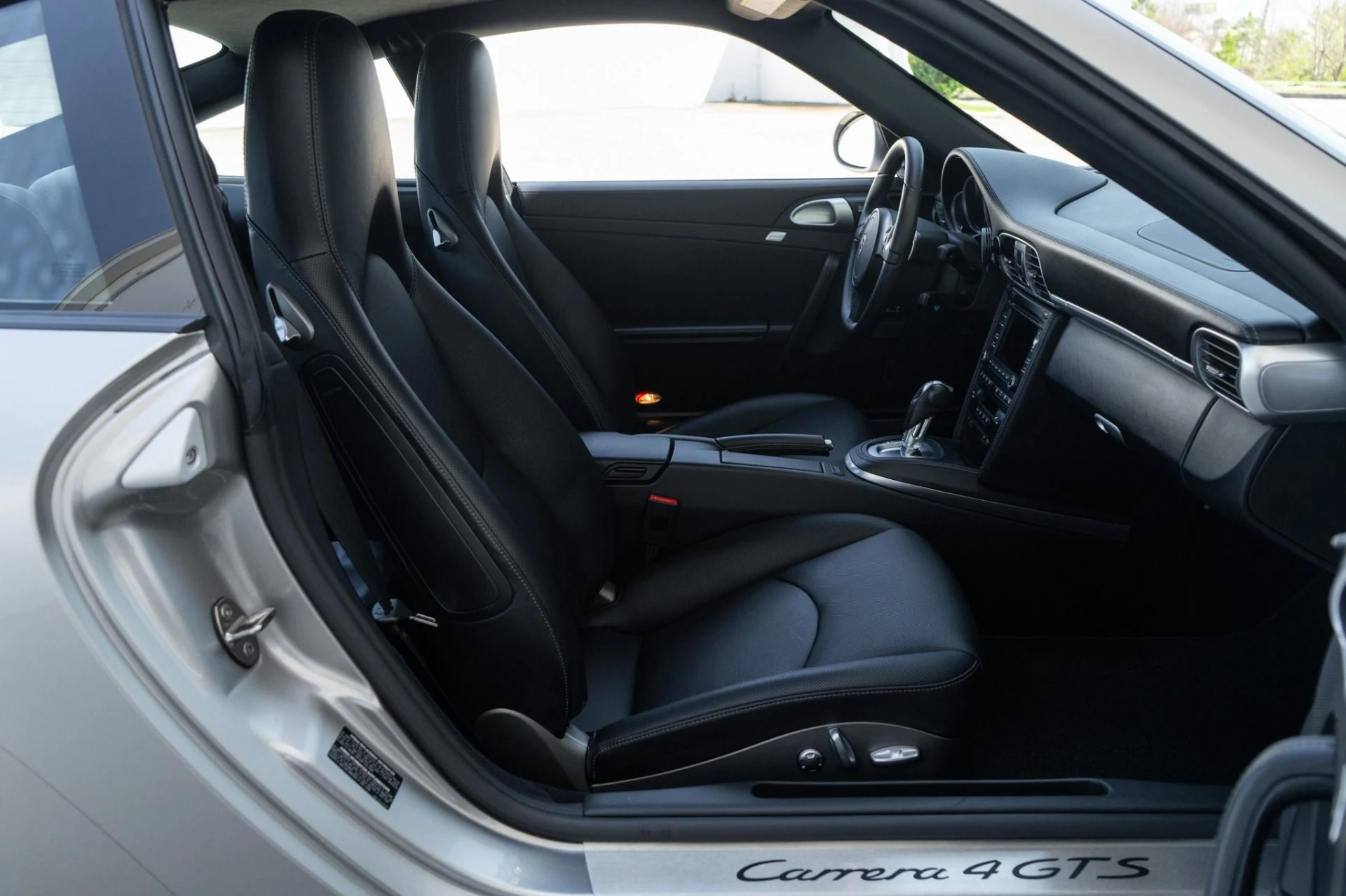 mph015_4069634965_Used_2012_Porsche_911_Carrera_4_GTS_1774273980_4609ff52a7