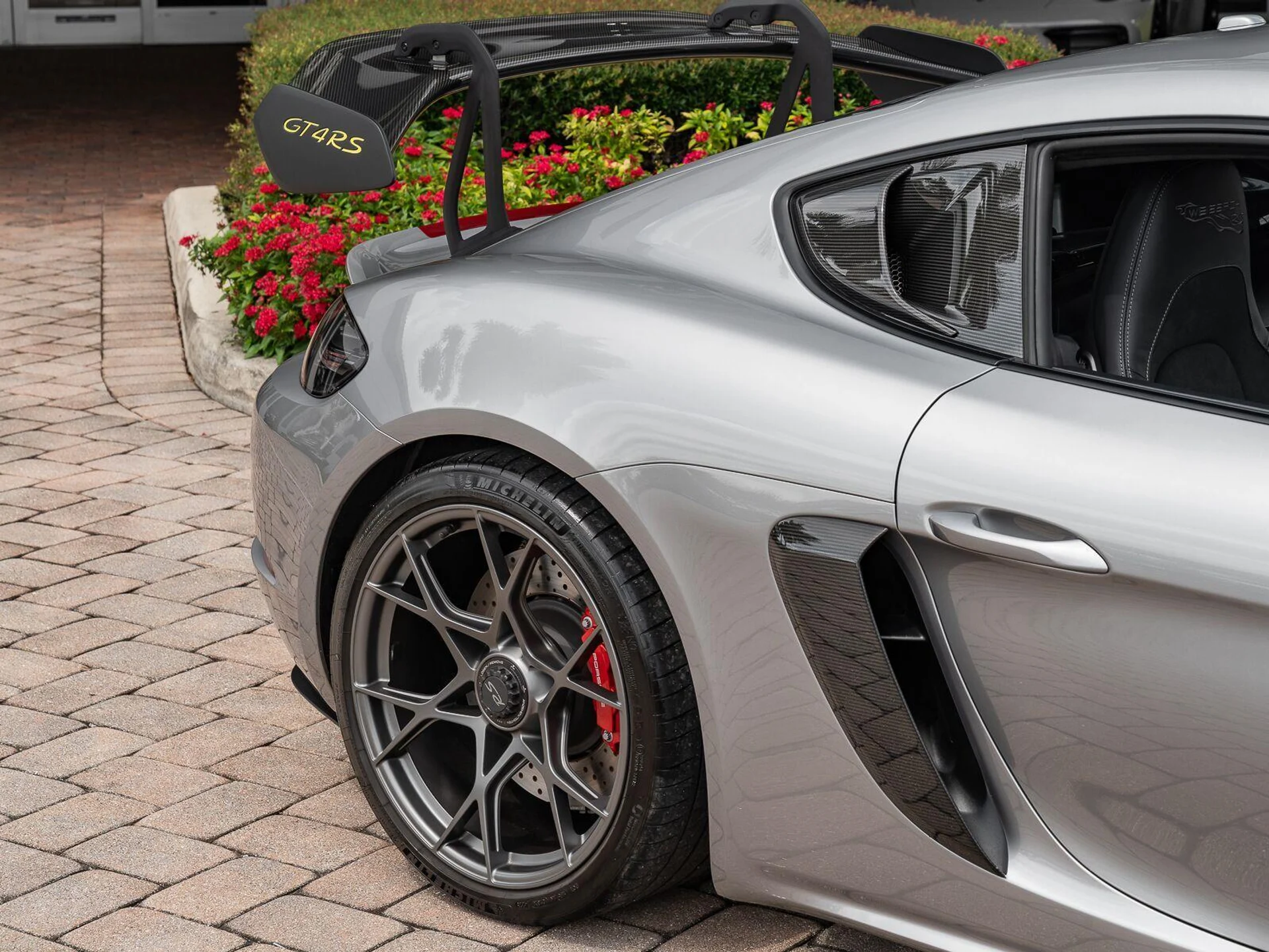 mph015_4069819387_Used_2024_Porsche_718_Cayman_GT_4_RS_1790111641_0680e1fd35