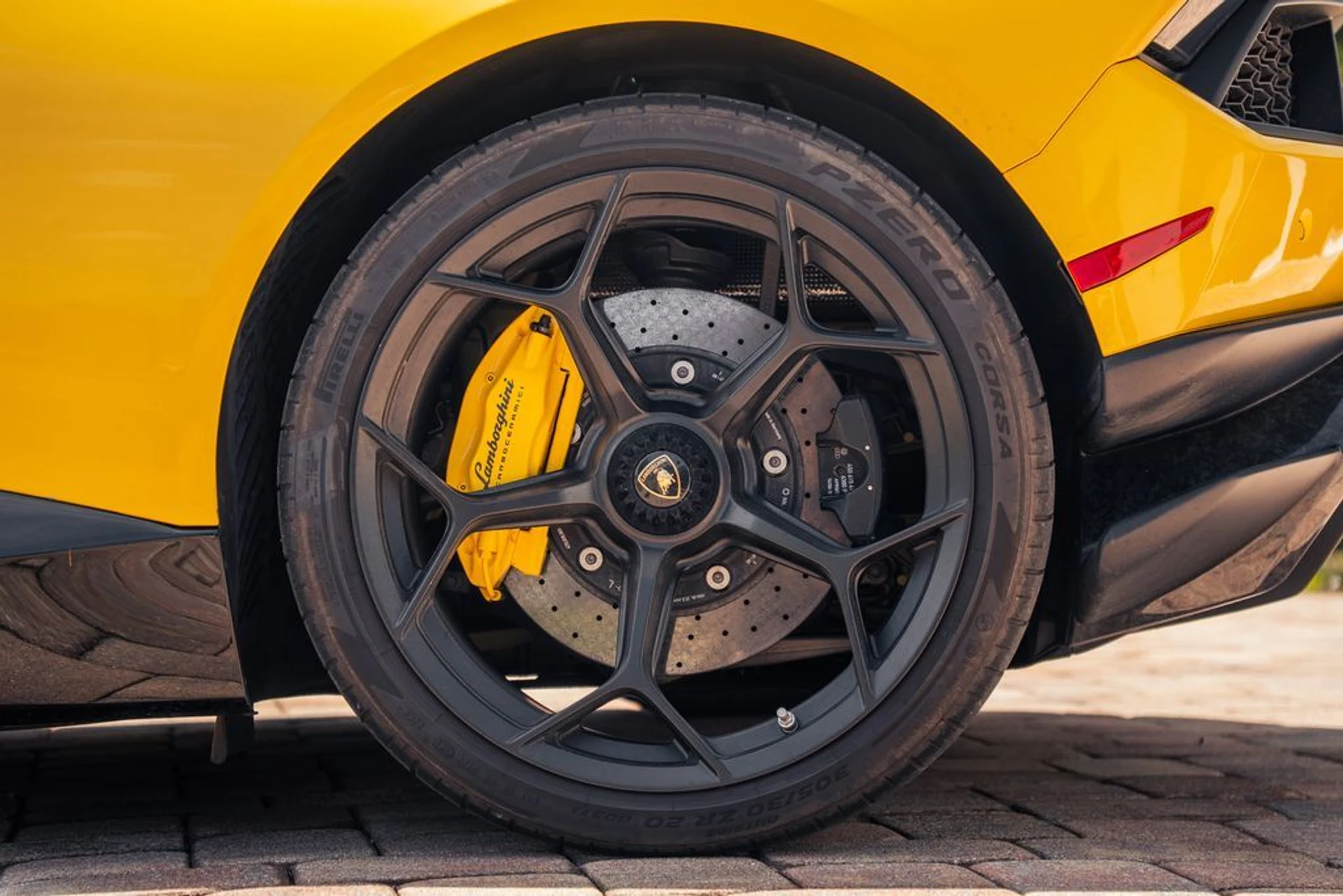 mph015_4076573830_00b62973cfe8228cb47074c59c8c4109x_6acaf5a89c