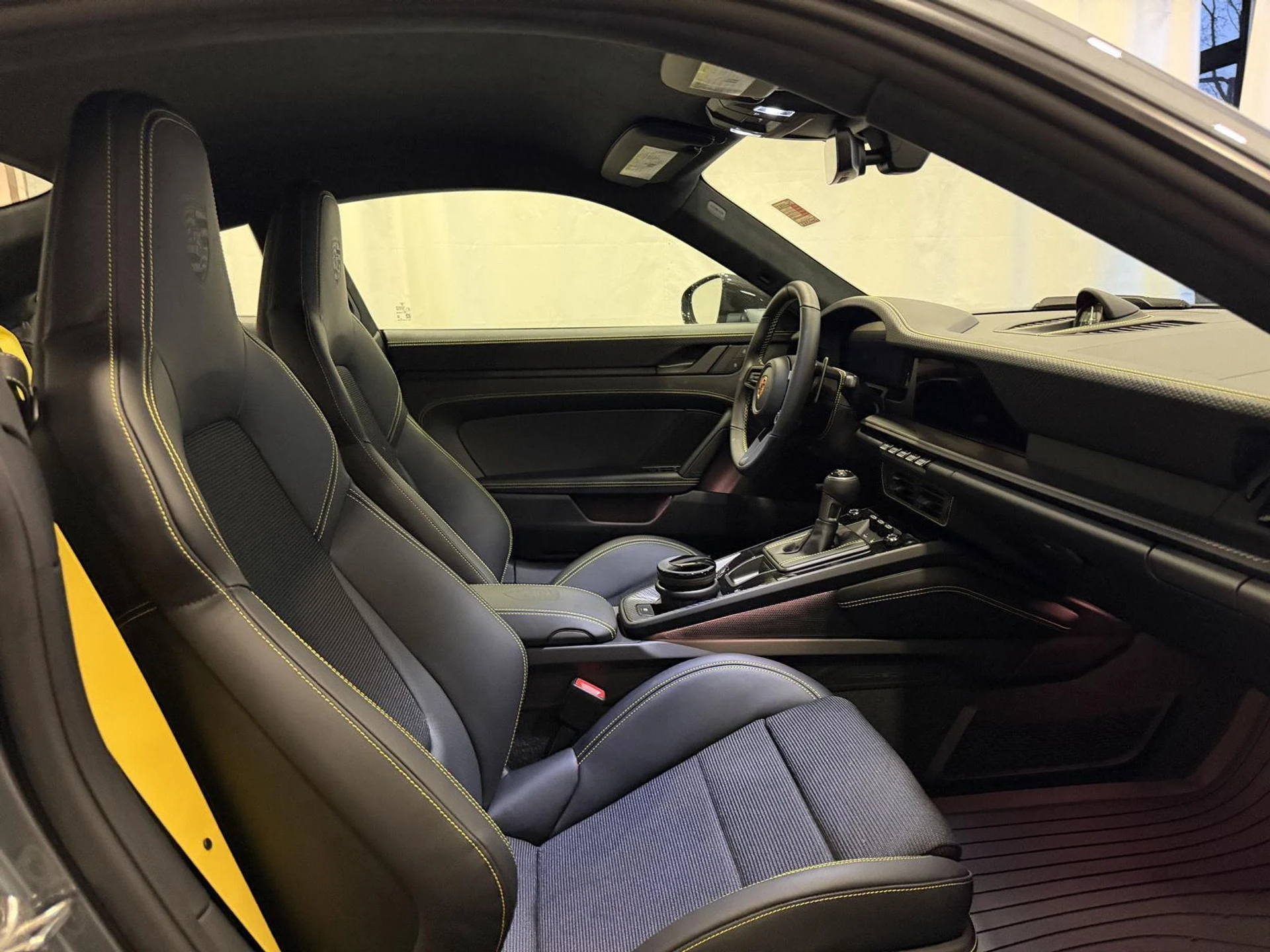 mph015_4080099501_44ece8eafc91ae161a8731631a79960bx_2e92e577cf