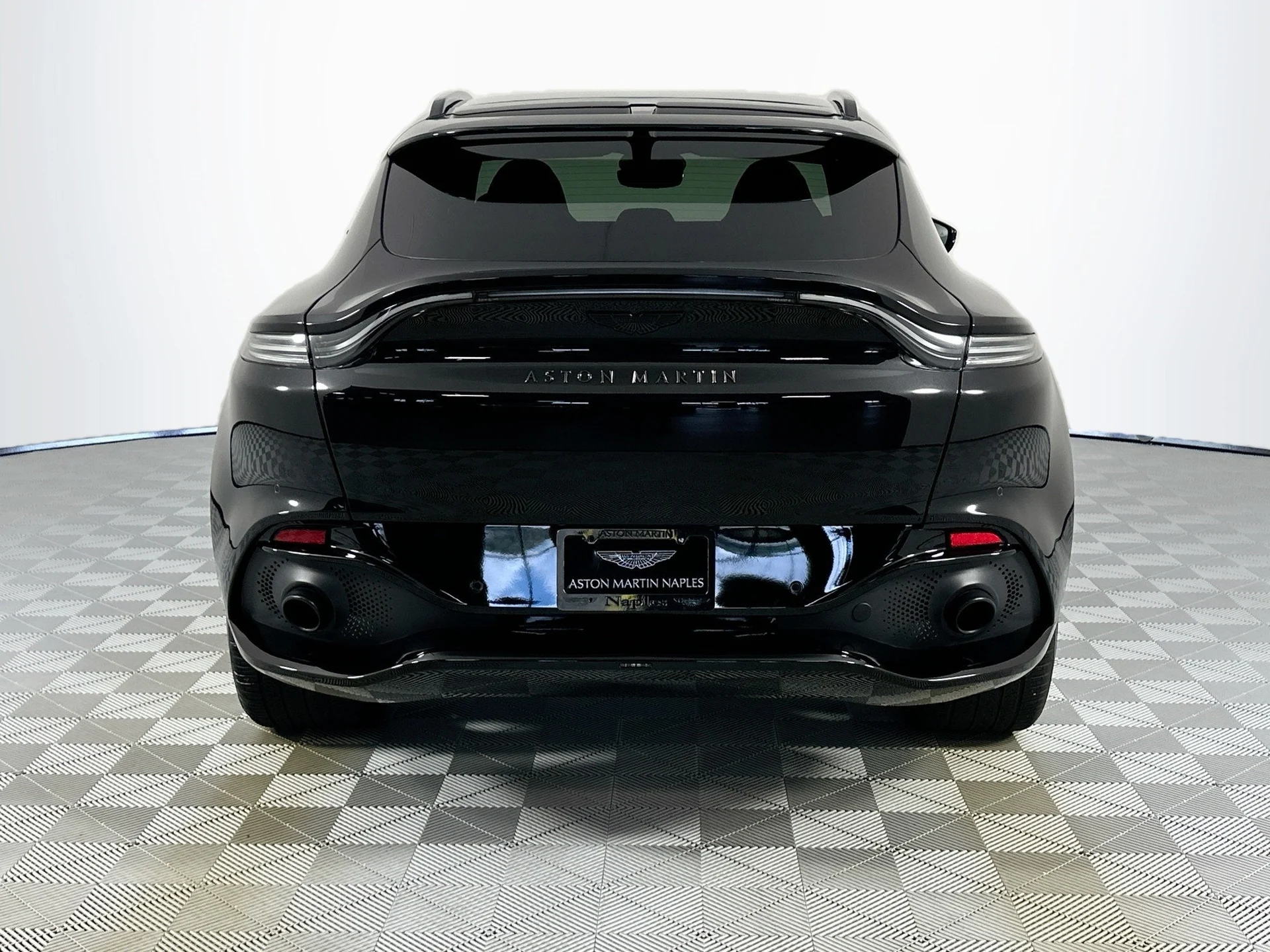 mph015_4082321397_16_c587703e32