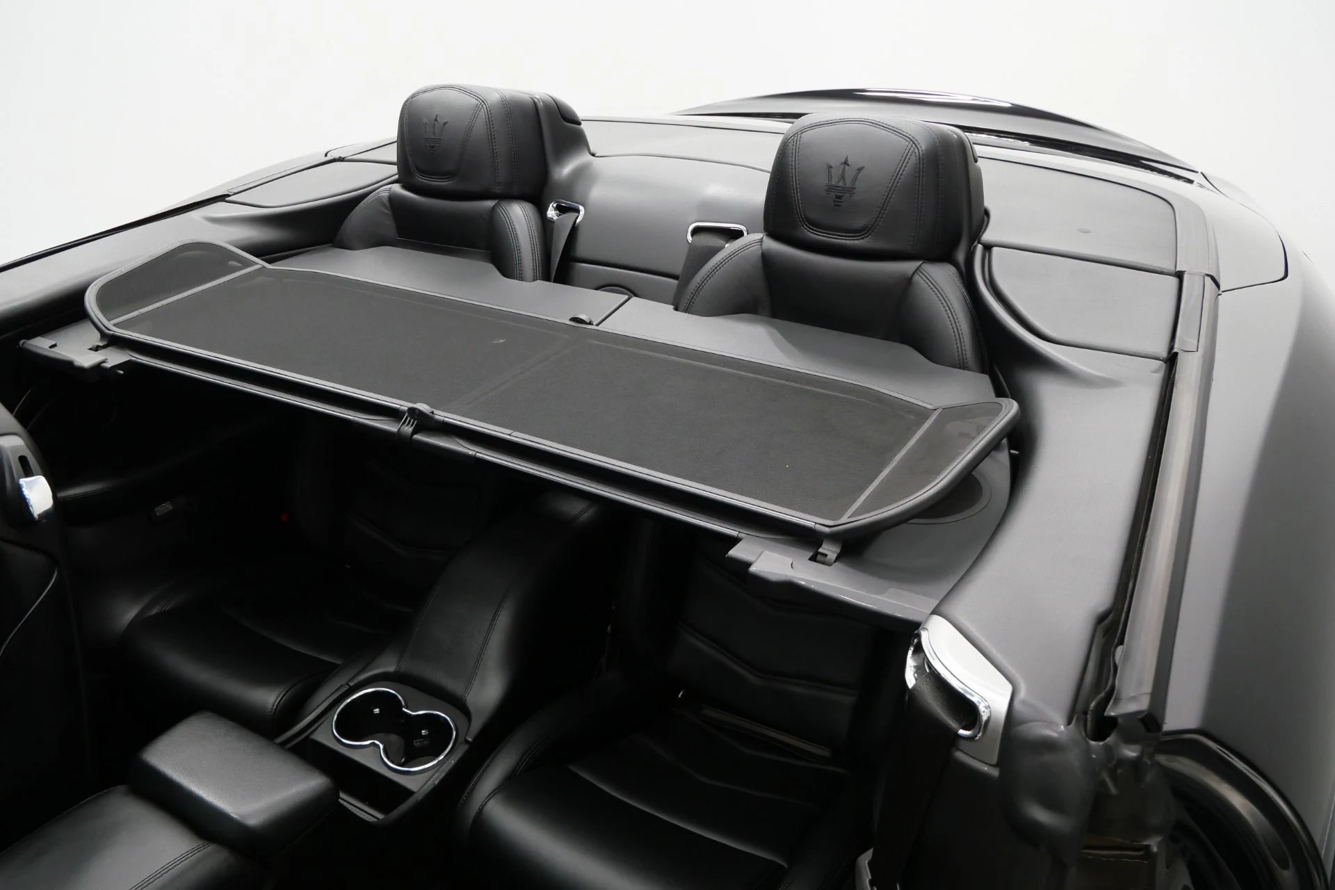 mph015_4086457825_Used_2013_Maserati_Gran_Turismo_Convertible_MC_Carbon_Fiber_Interior_Trim_Great_Sound_1773764089_64474733cf