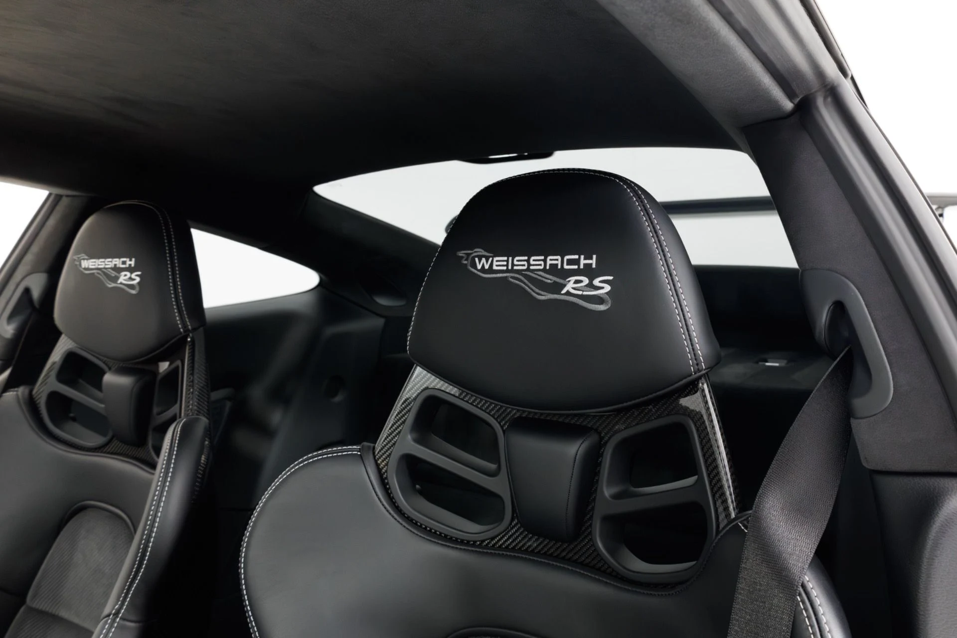 mph015_4089008104_Used_2019_Porsche_911_GT_3_RS_1778792364_f2033ee3fd