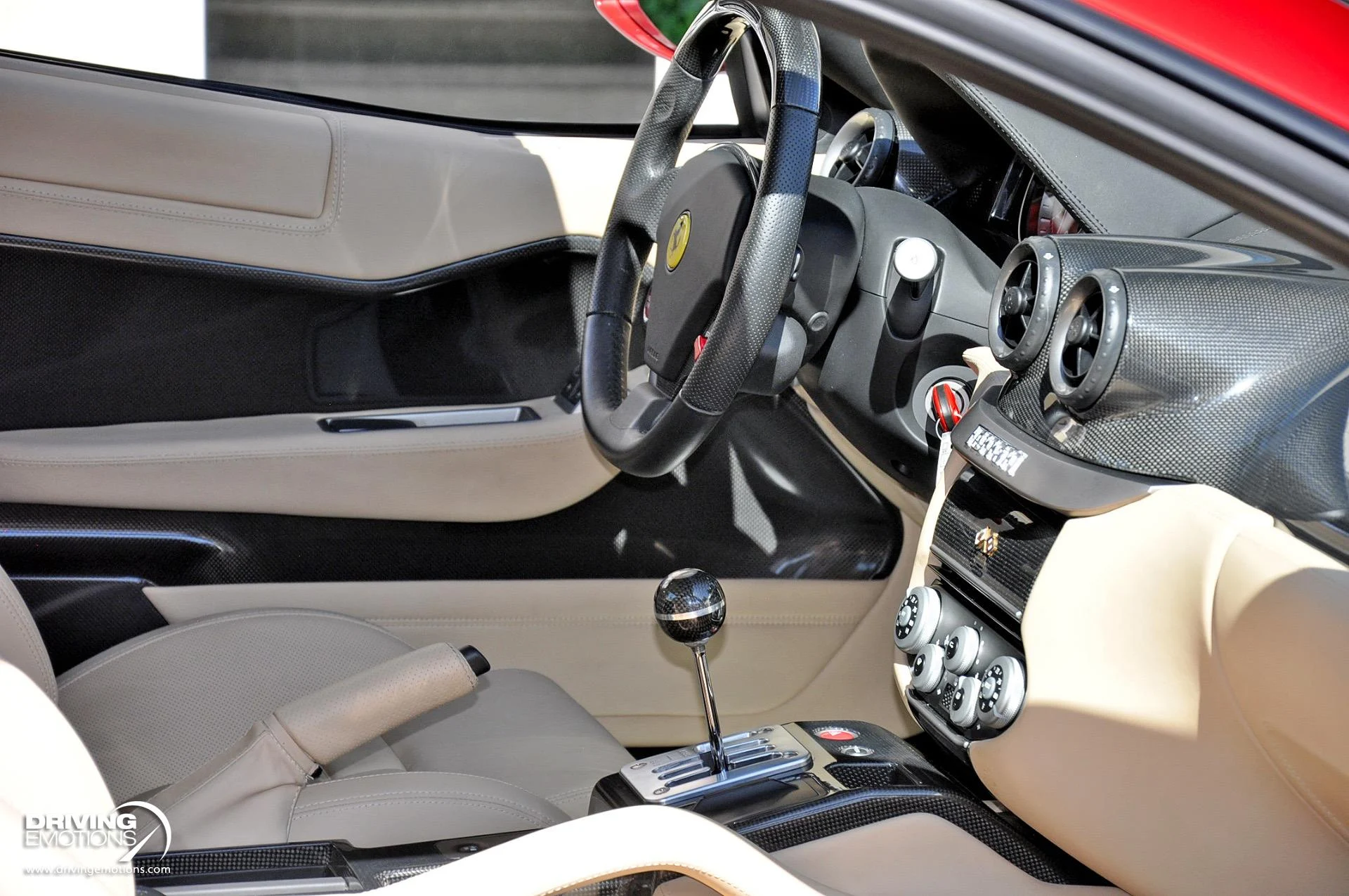 mph015_4095497254_867_p16_l_771a98ac32