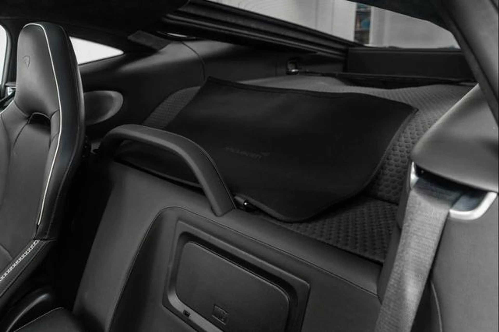 mph015_4100656835_2_F_Rc_Df_L_Mfx_F23_B91_V_Wk7ao_DZ_Ykc_61ab6b5d88