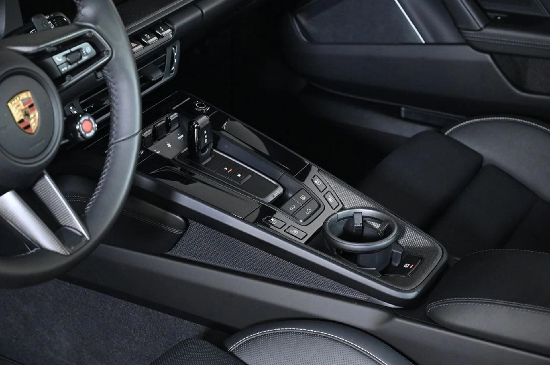 mph015_410960689_4377dbef5a0d4ddb9a718d722b124991_41eecbbf3f