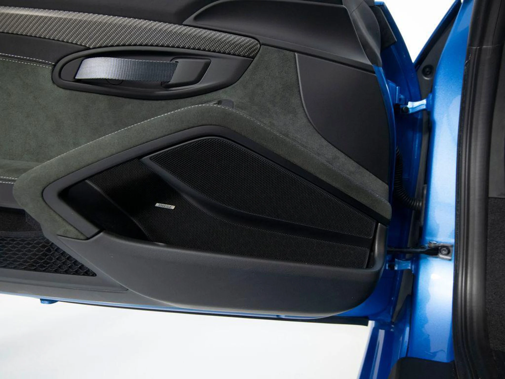 mph015_4111653230_IE_9_Qc_QH_Zesroe_U_Kf_HA_Xw_Stn9w_215332ca56