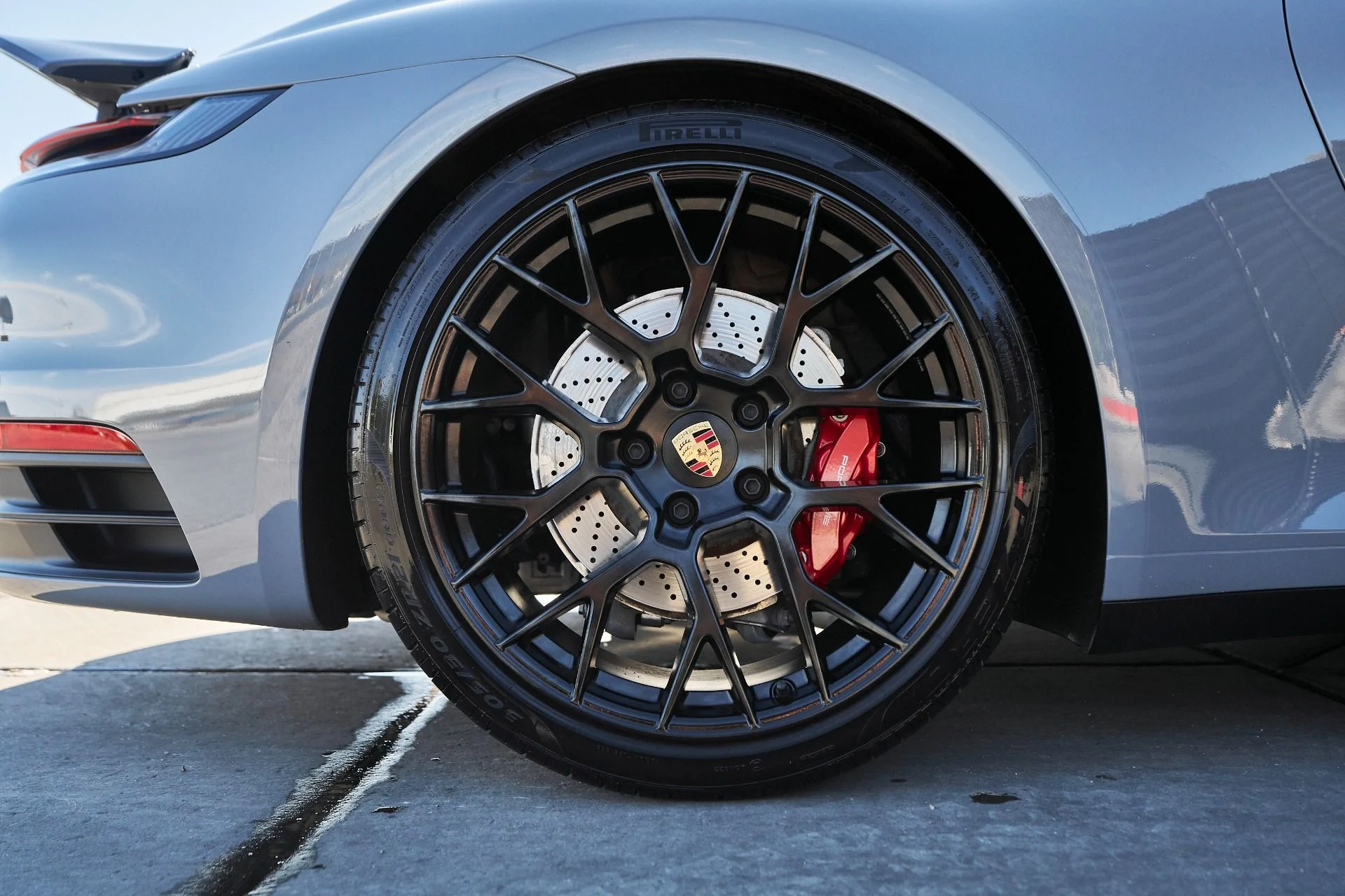 mph015_4111835671_Used_2024_Porsche_911_Carrera_S_1763676095_cef4a1717c