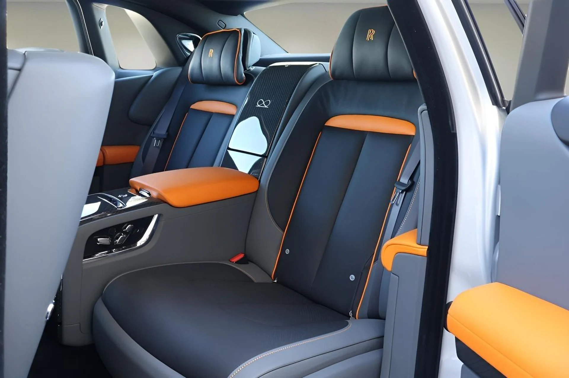 mph015_4112315425_16_f7a038f0fa