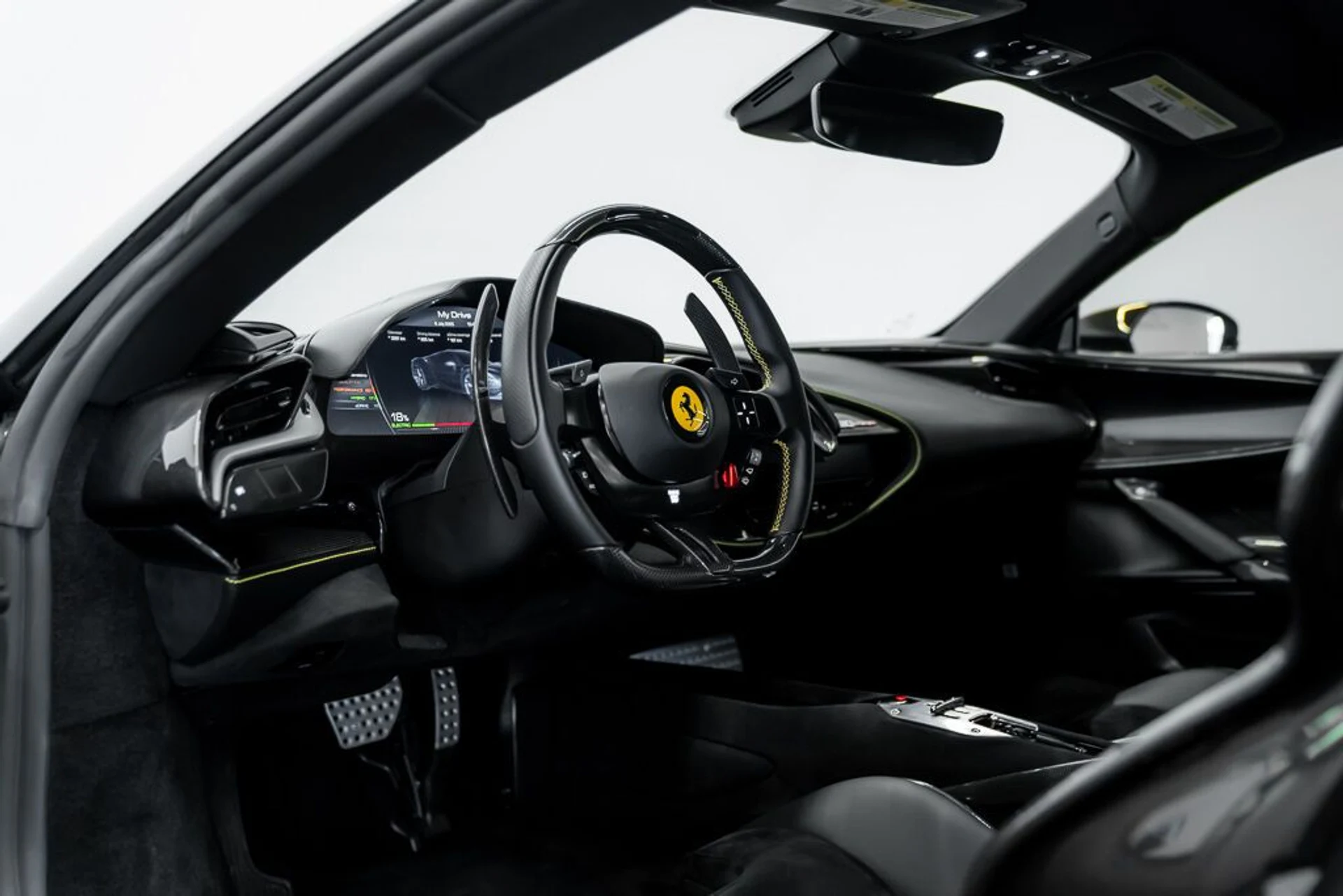 mph015_4120664521_ferrari_sf90_stradale_2021_jpg_v_1754355020_60f6fbd19f