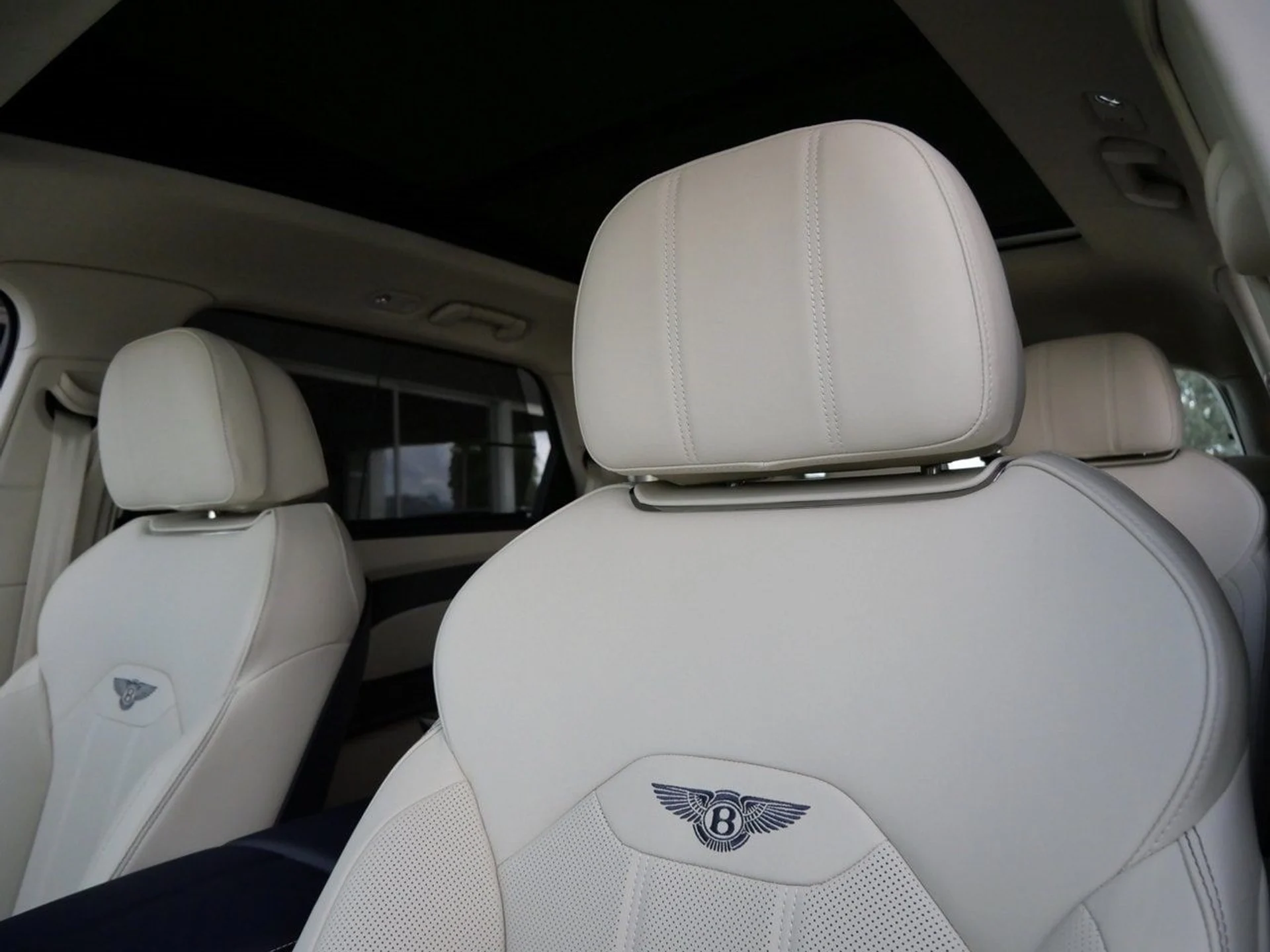 mph015_4127566435_3cd5354158e359d89b32208c2a02d0c2x_9fd4739d43