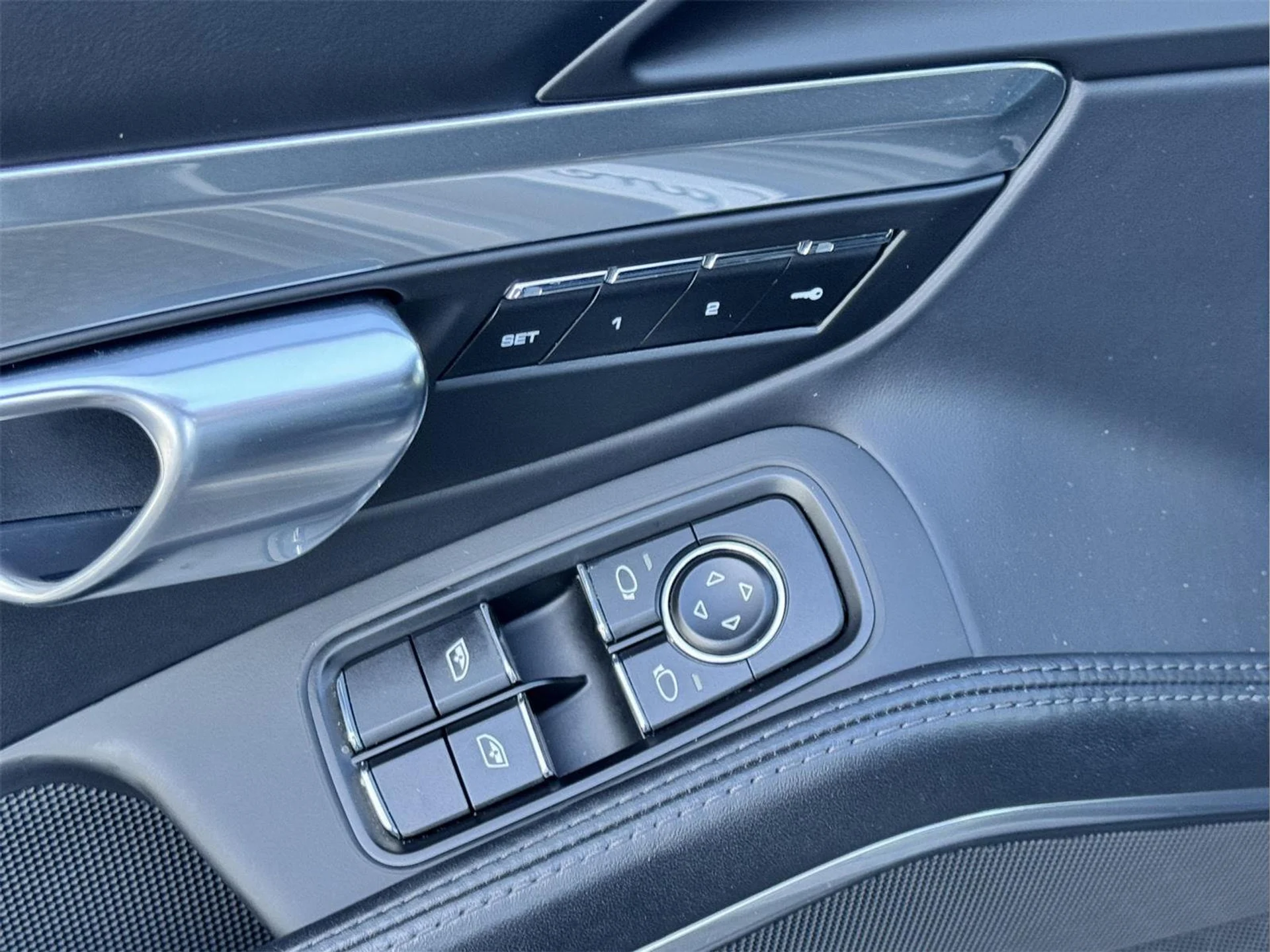 mph015_4133343637_8165d560d800e23d5296715db9d54d5c_bd5efe72e6