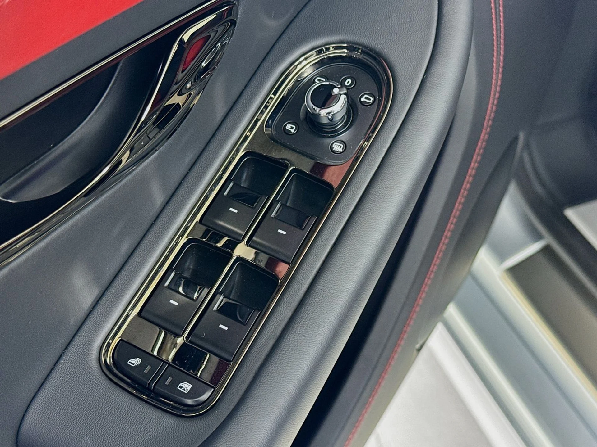 mph015_413543003_4759add2e92701f8676dc12741c335ddx_4ec3c9af88