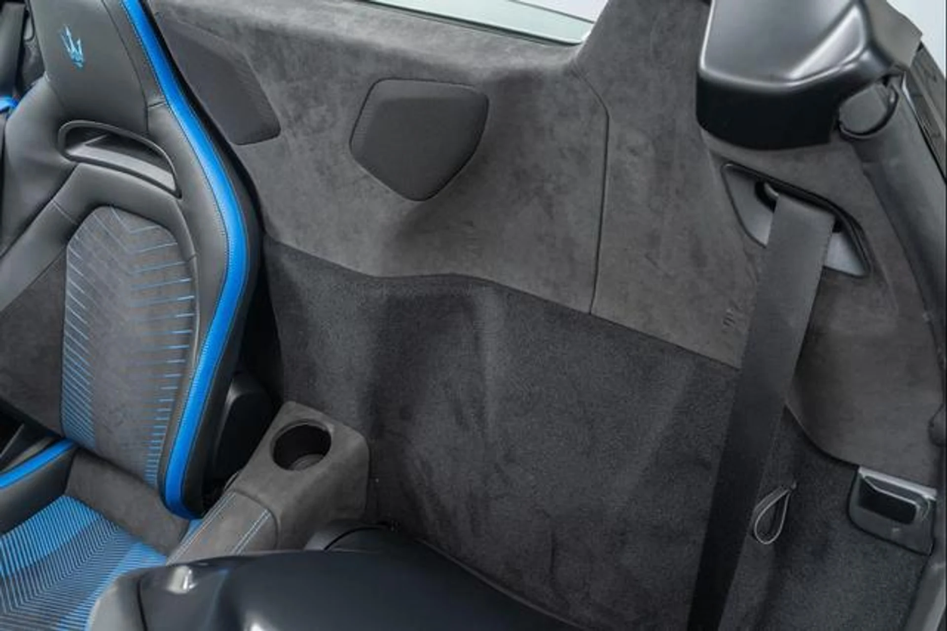 mph015_4138414245_UAJ_2x0_R_Zt_Q7_AY_1_Lrhzbfw_Y5_P_Vnw_43ad5ac46b