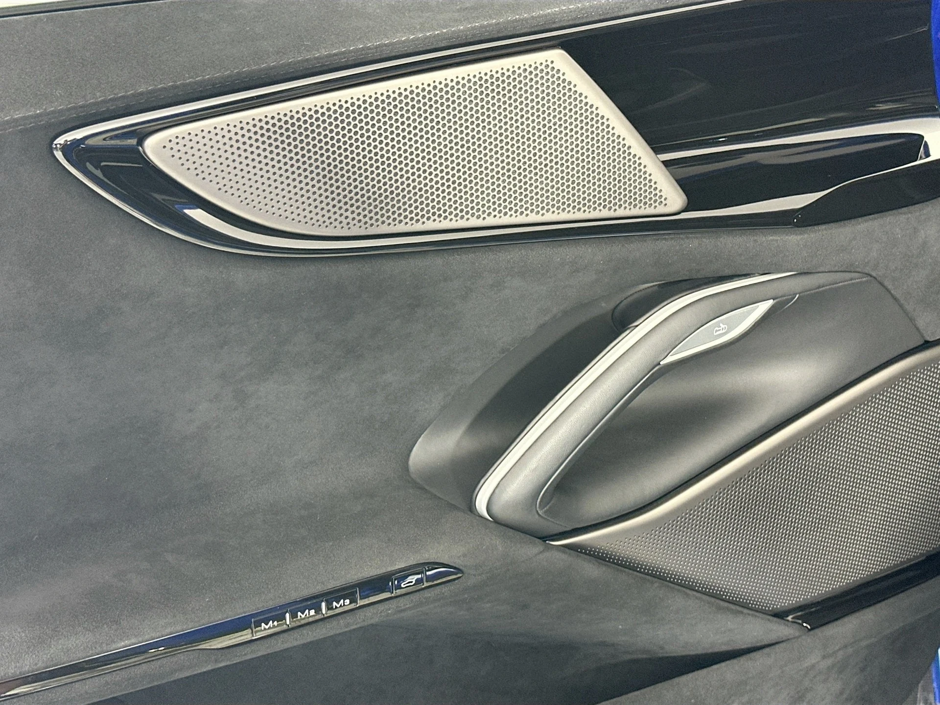 mph015_4143778100_16_8c9819bec0