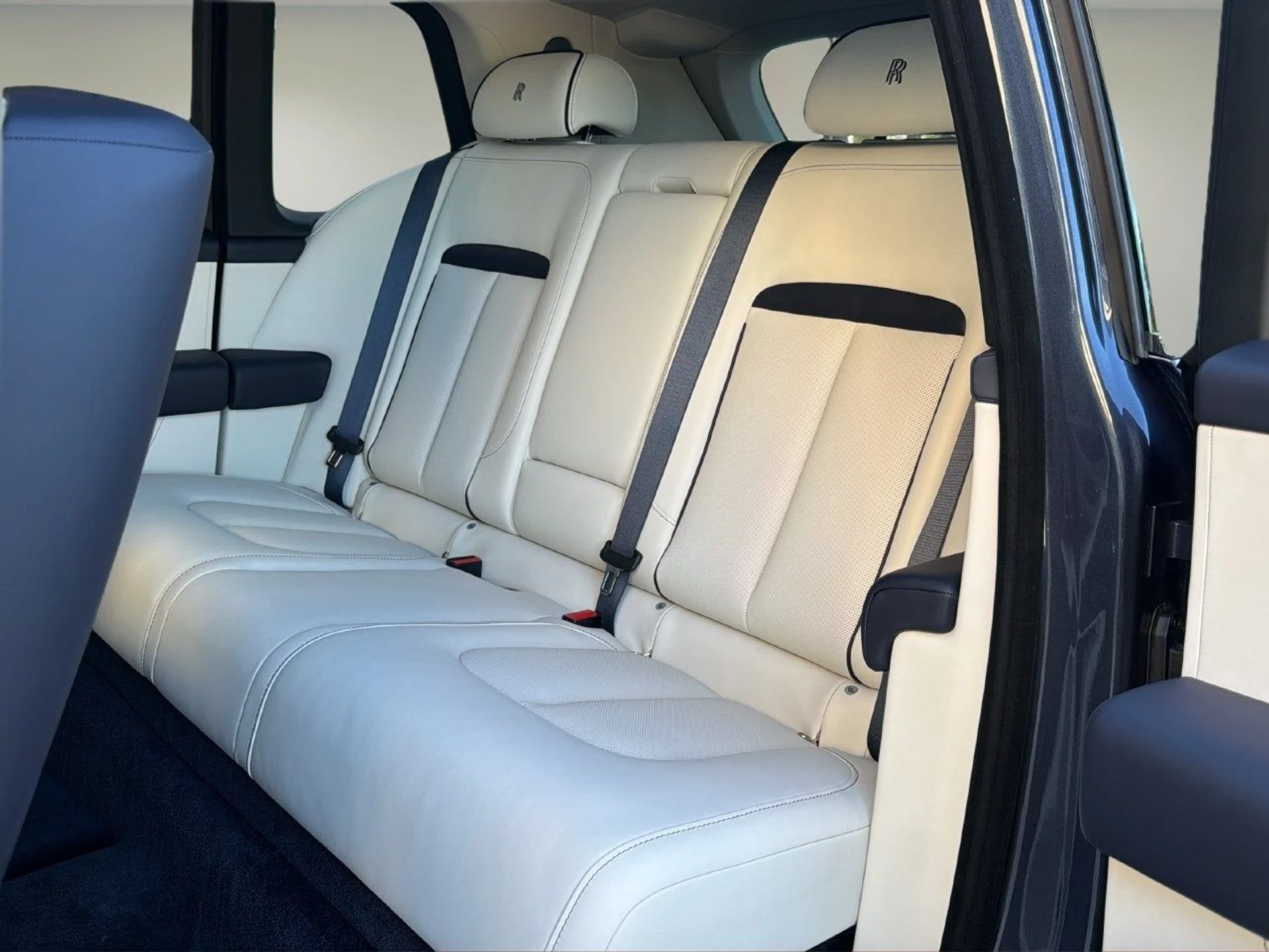 mph015_4143835638_16_06c6639dde