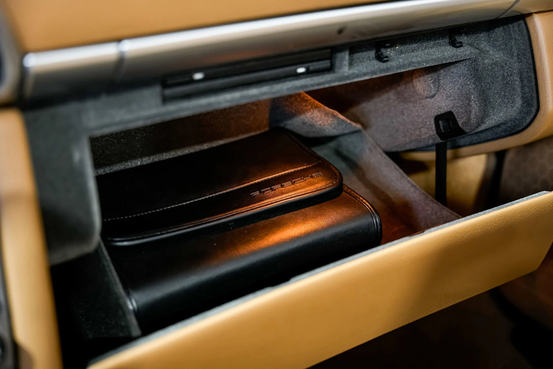 mph015_4148421992_080ac942bf9760f486e720c2a9690eb8x_30eb575daf