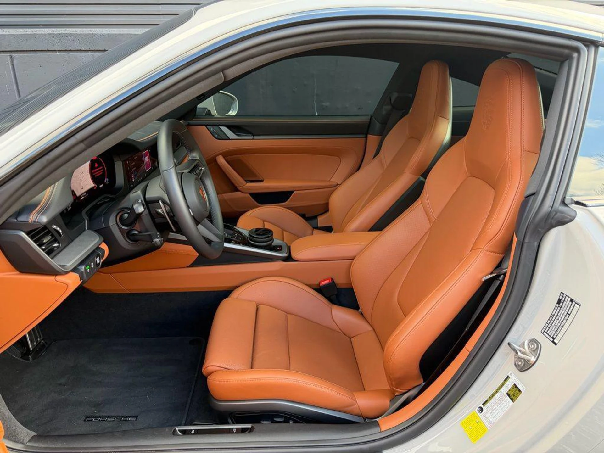 mph015_4149149903_h_Cf_Q0gas_e_SJ_Bg_BFS_Kg_K2_M_Nou_E_52456268b8