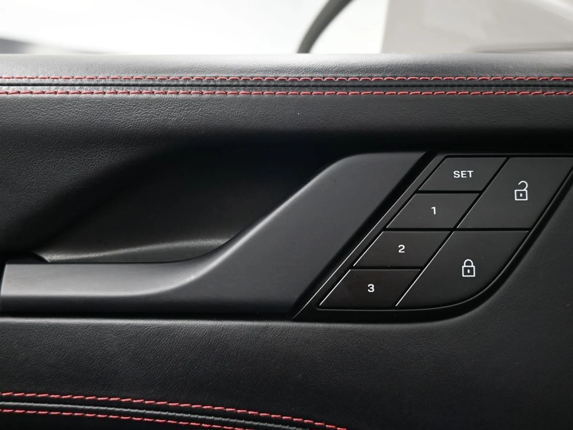 mph015_4150242943_e6ffd78cf4e13367ea6b1f7a3301a101x_e0c8057af0