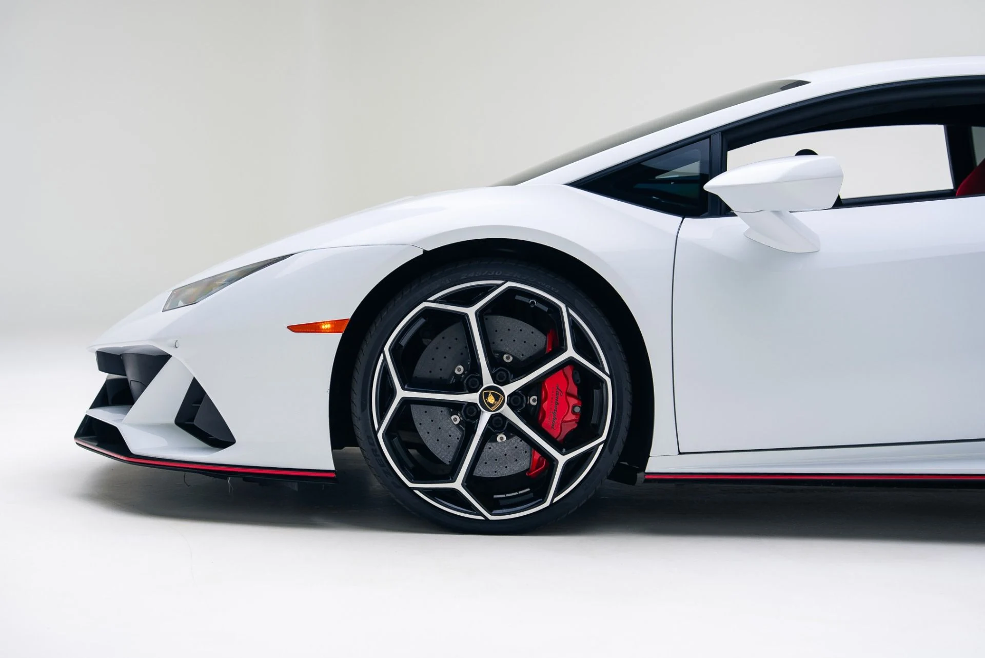 mph015_4162463386_Used_2020_Lamborghini_Huracan_EVO_1766089728_4c22898c28