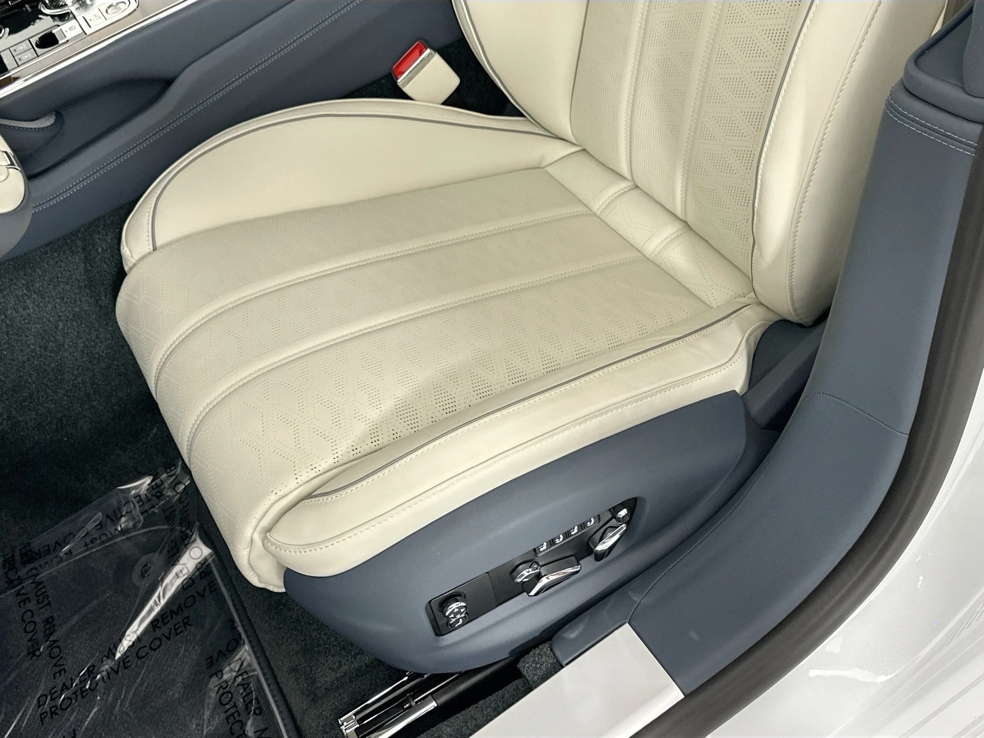 mph015_4163641582_16_a8d07352a3