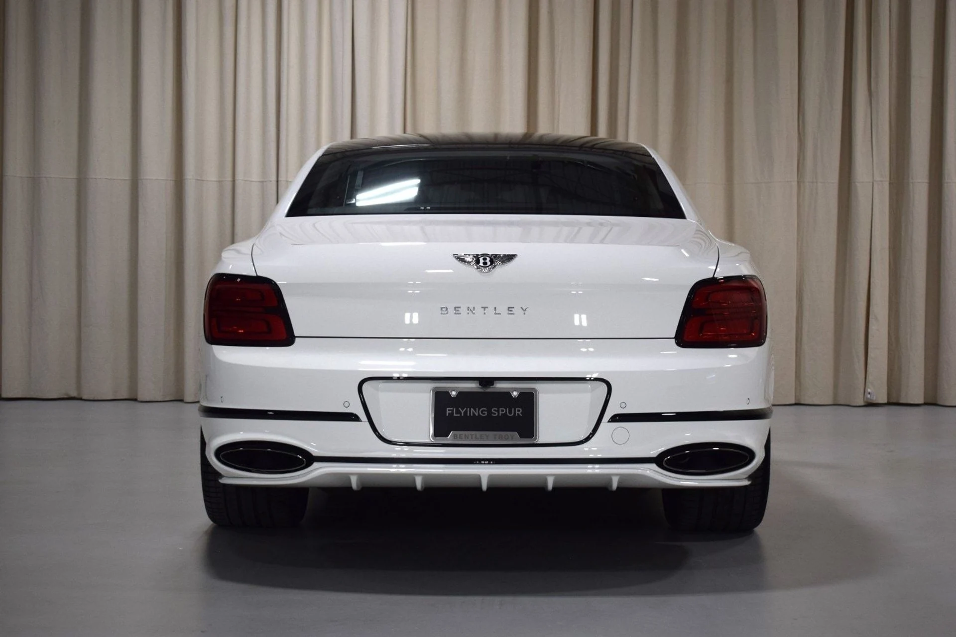 mph015_4165752291_9c8f043611fb2fc23e45fd441f388dd4x_0756214598