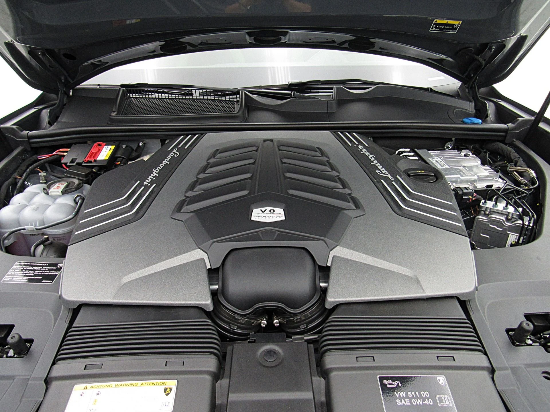 mph015_4168794216_Used_2022_Lamborghini_Urus_SELEZIONE_PRE_OWNED_CERTIFIED_4f4466e473