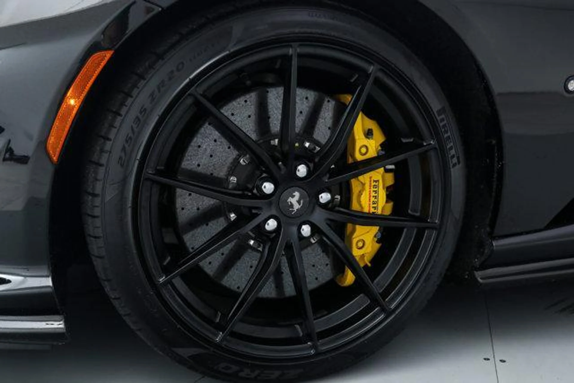 mph015_4174106686_i_M0_F_Zo_R5iu9_B20r_Ld6e_V_Ym8_Uzo_Q_2648622c63