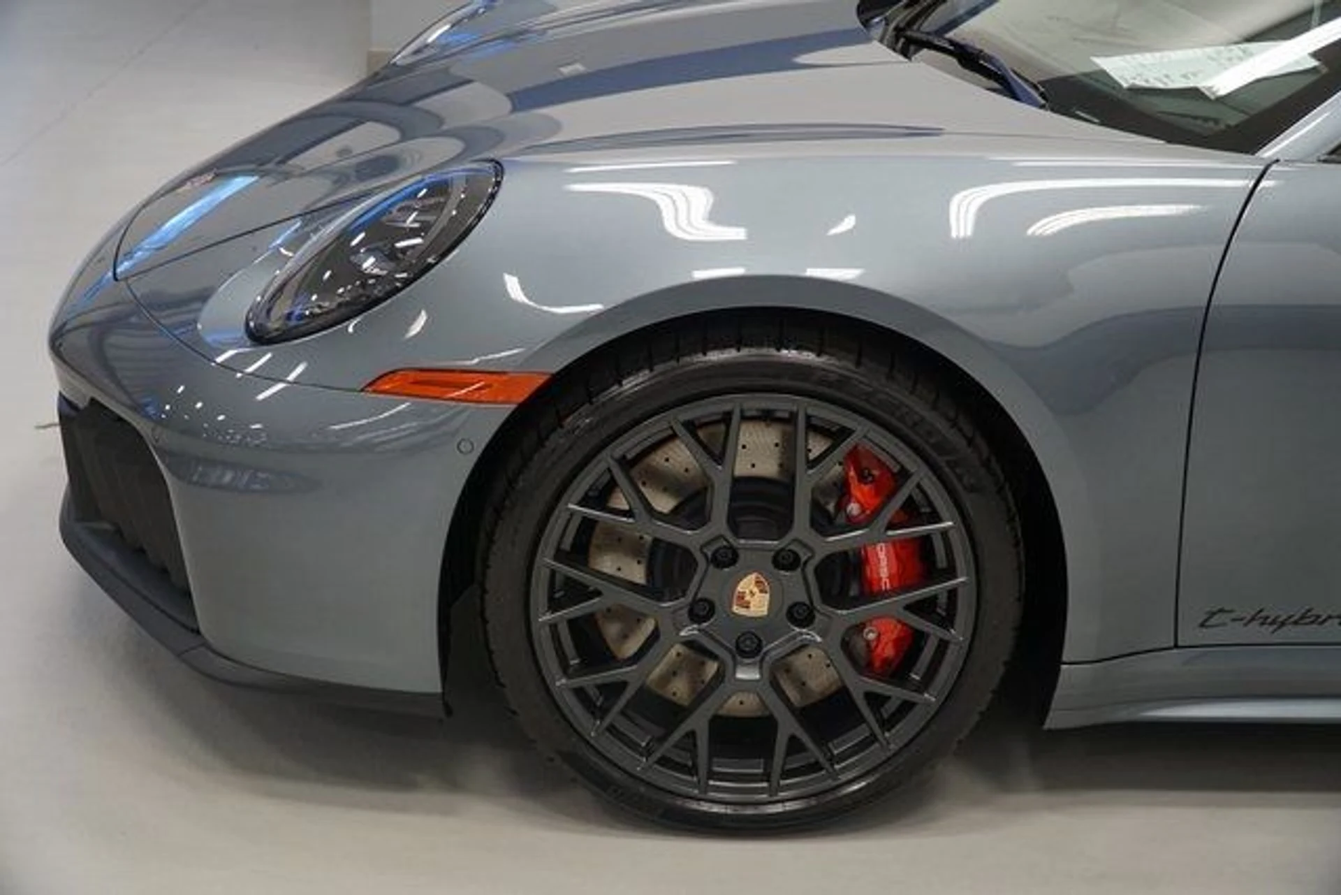 mph015_4176905162_f50e71853280a959e7ba6870987718f9_2118614933