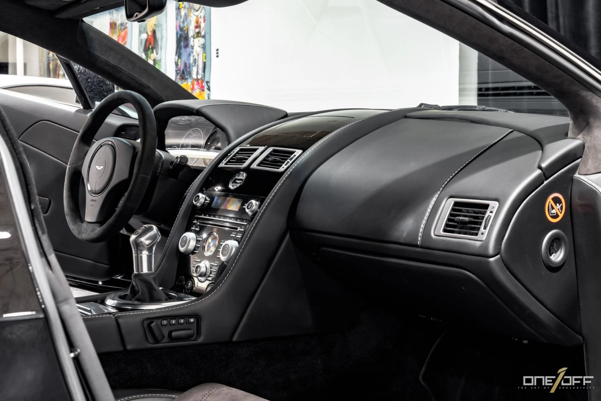 mph015_4177214023_Used_2011_Aston_Martin_V12_Vantage_Carbon_Black_6_Speed_in_Immaculate_Condition_1756349737_10c0ee5142