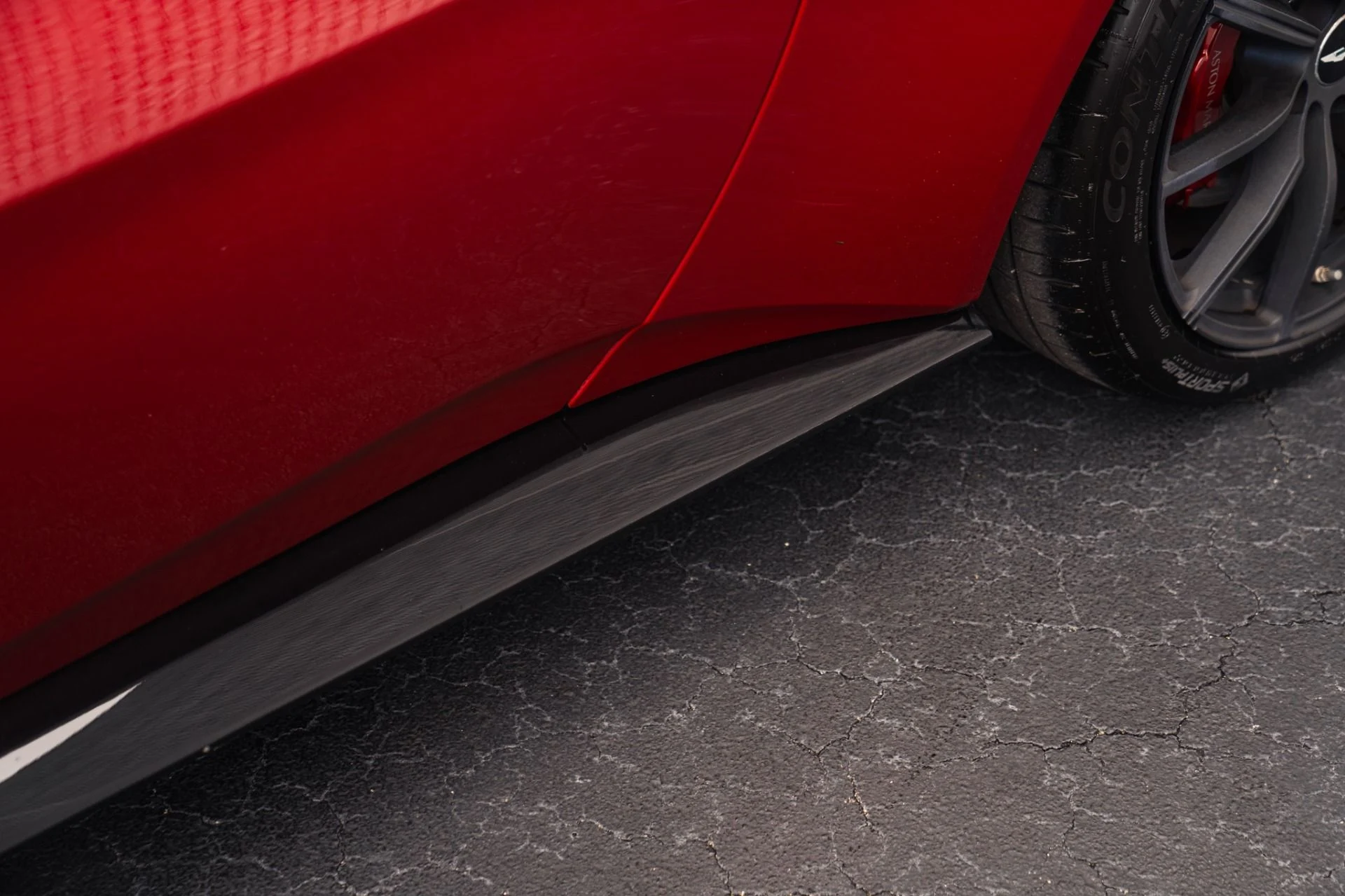 mph015_4181324132_Used_2019_Aston_Martin_Vantage_Painted_Hyper_Red_1790717746_4db244d2bb