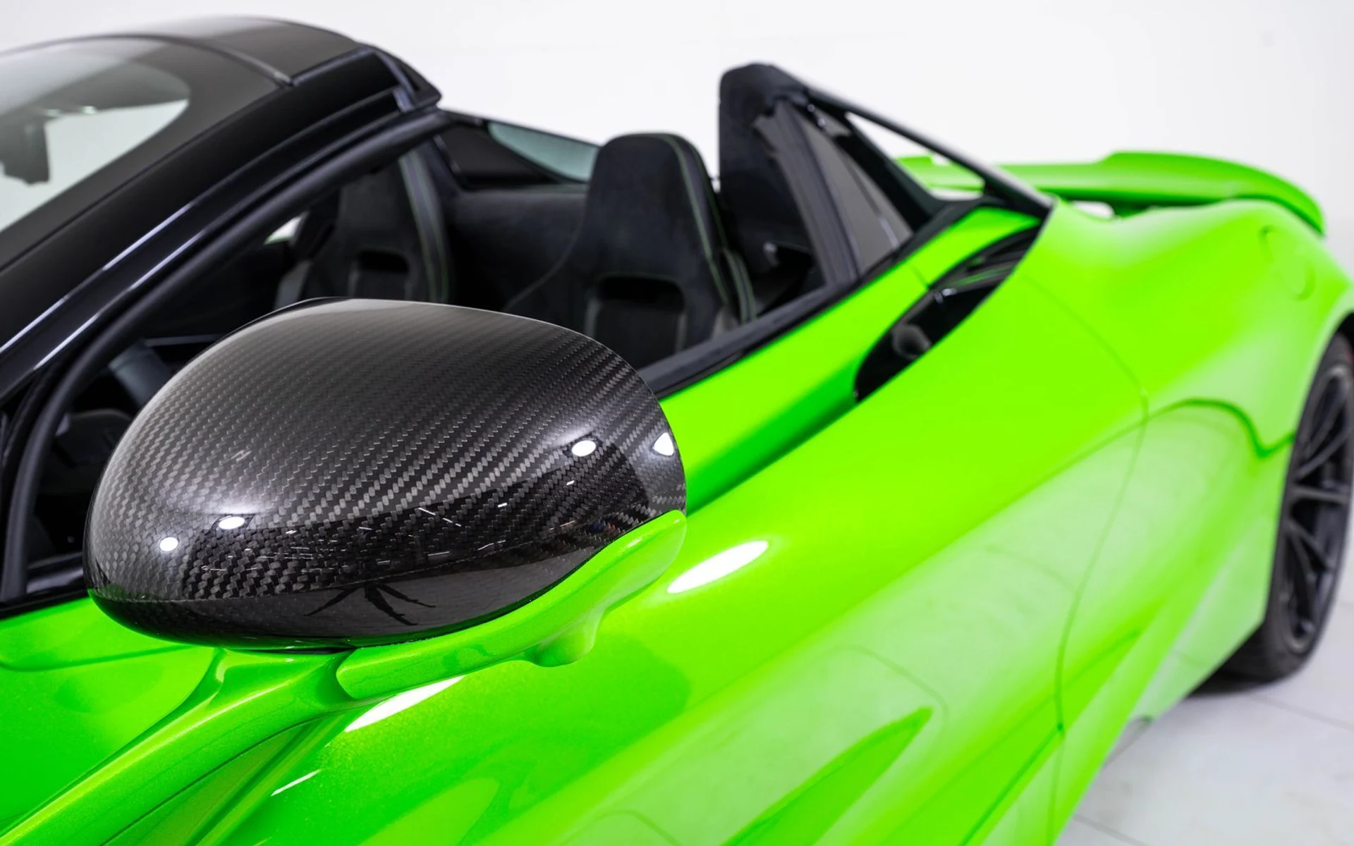 mph015_418328664_3b6837f8420140636358432b98fafcf7x_043d41c241