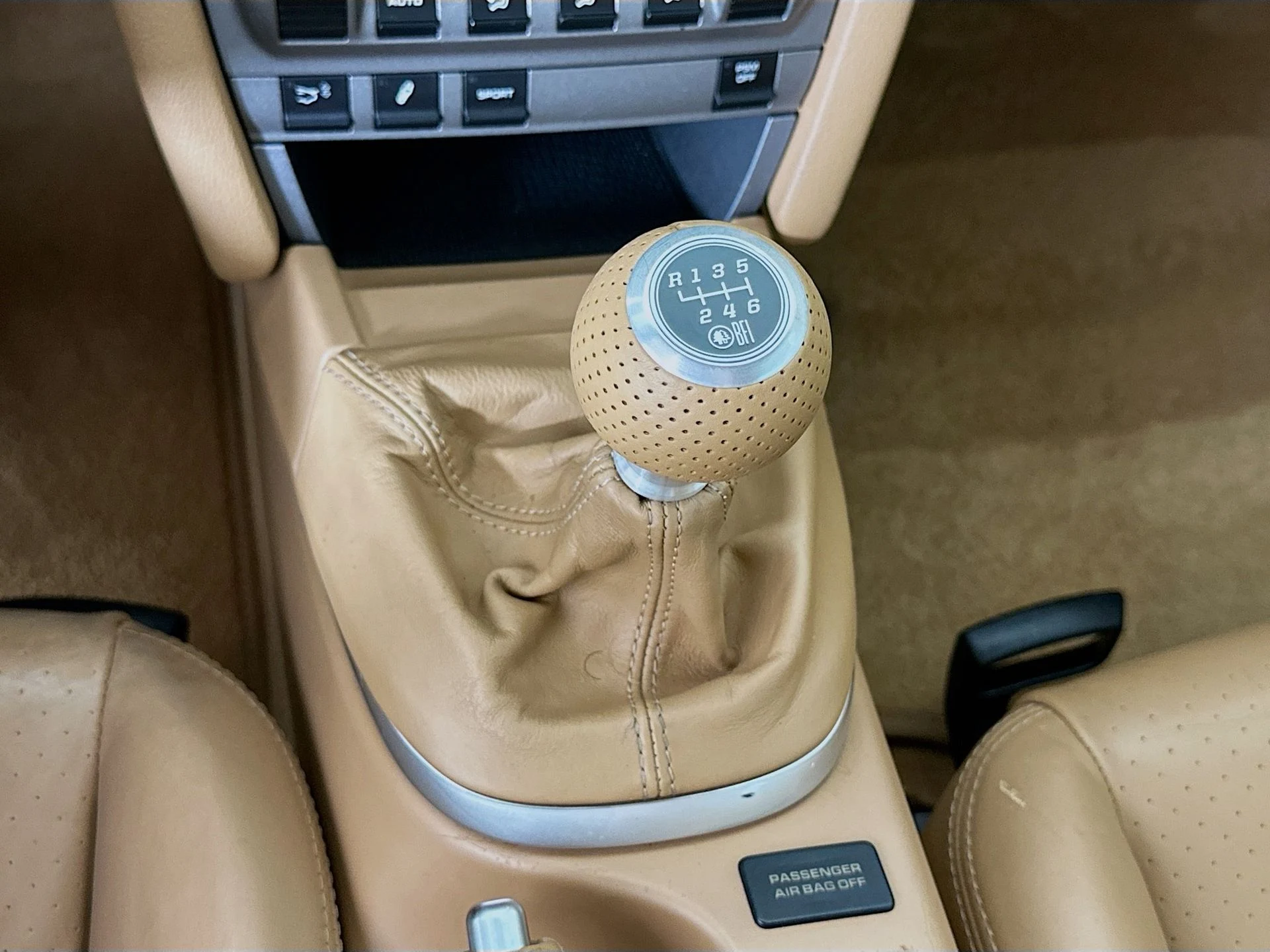 mph015_4184077492_34122de31d2289ada9db7be8d67852a2x_5d86070d93