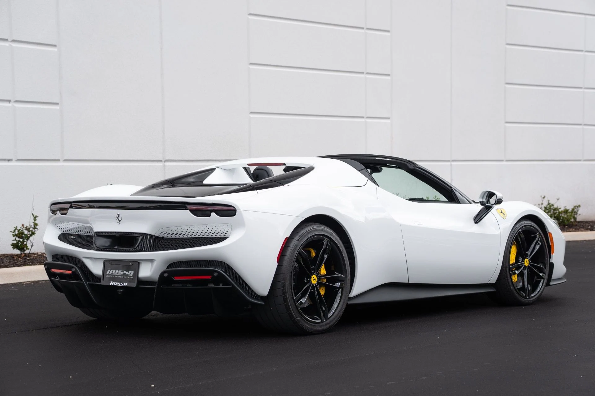 mph015_4194592490_Used_2024_Ferrari_296_GTS_1776964703_5df05ec1b8