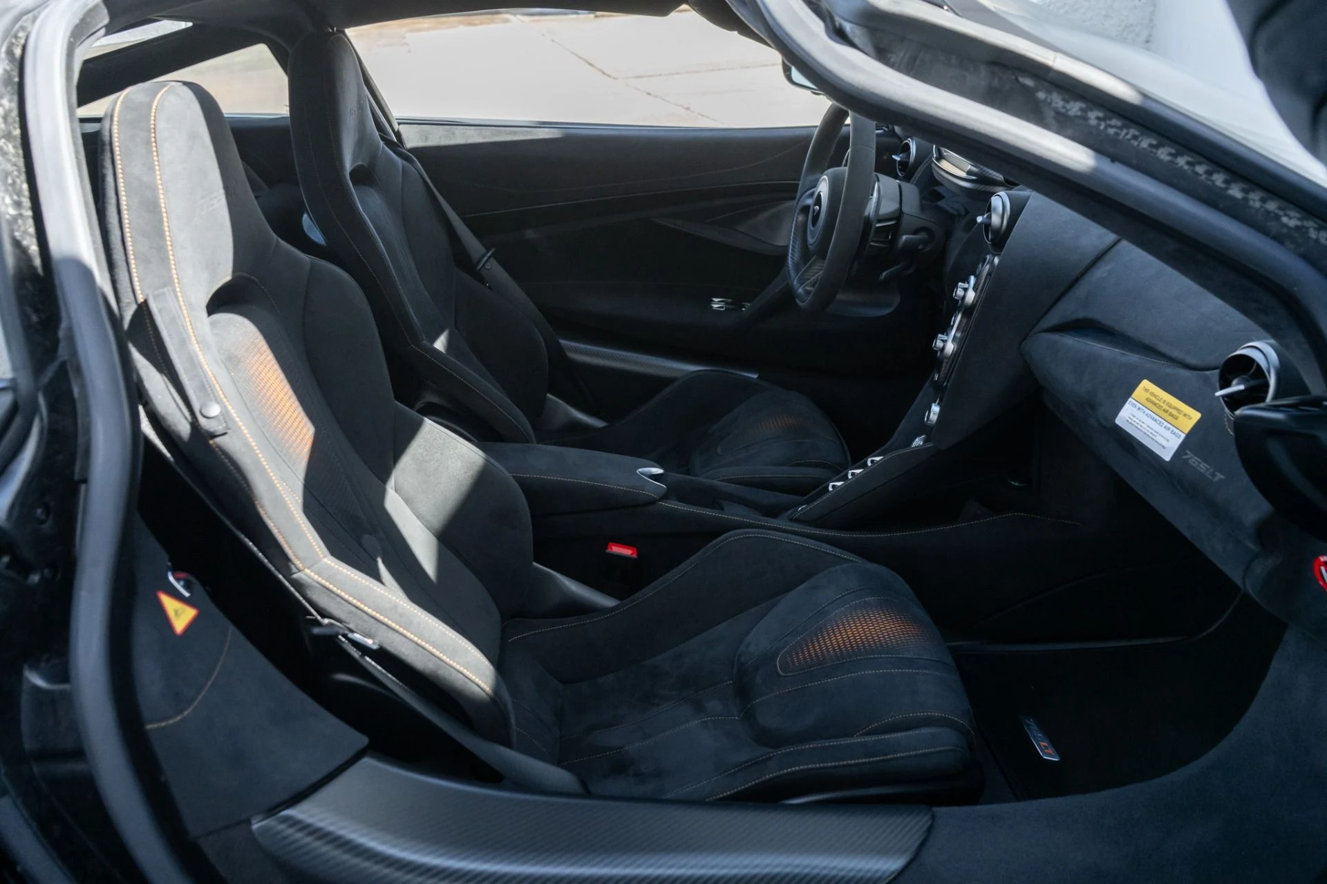 mph015_4206623281_Used_2021_Mc_Laren_765_LT_1772492755_0f7d0ec203