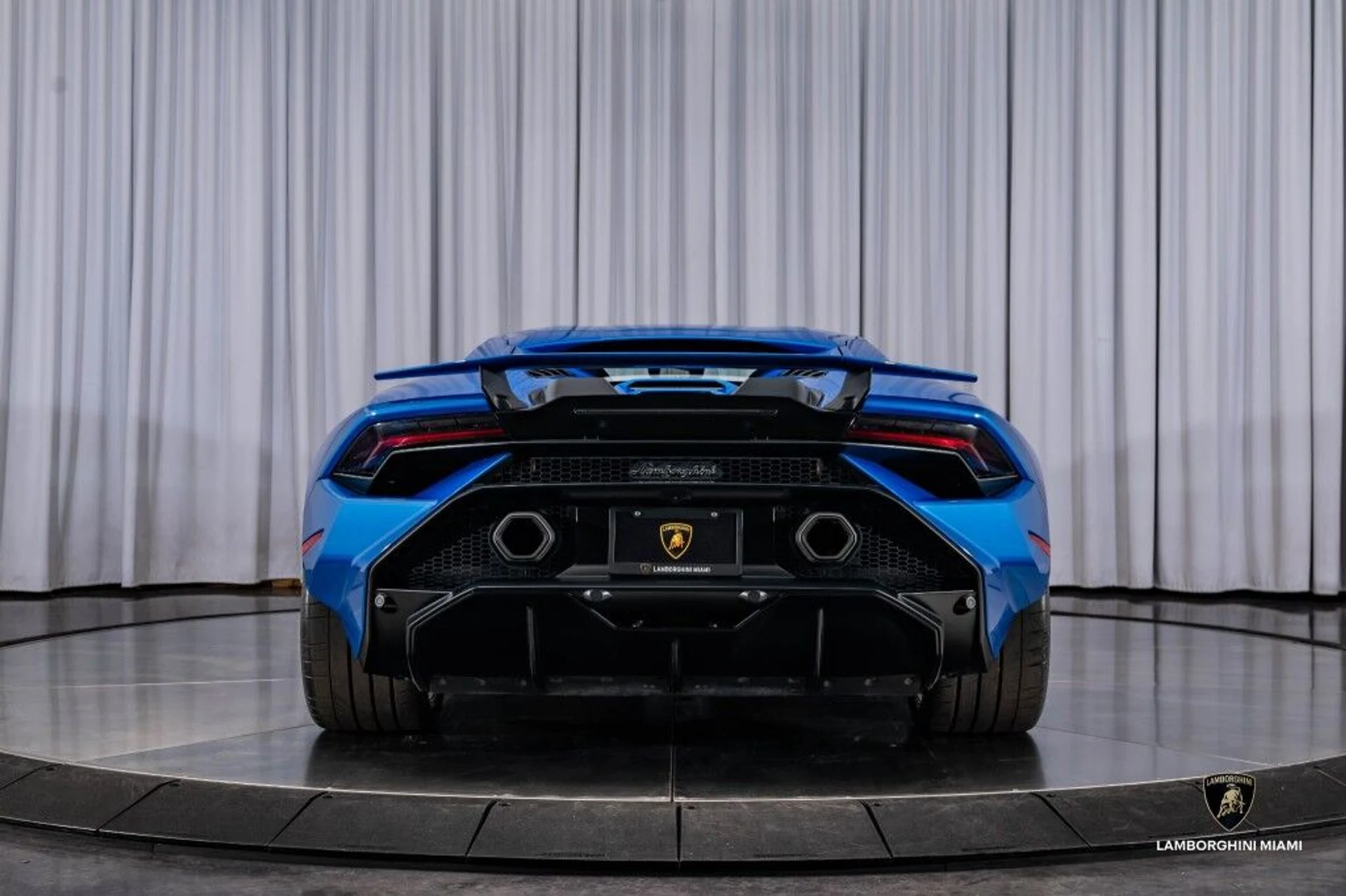 mph015_4214684174_d5aaa0ca09f4e45f49ca4e9c48cbad30_82a48632c6