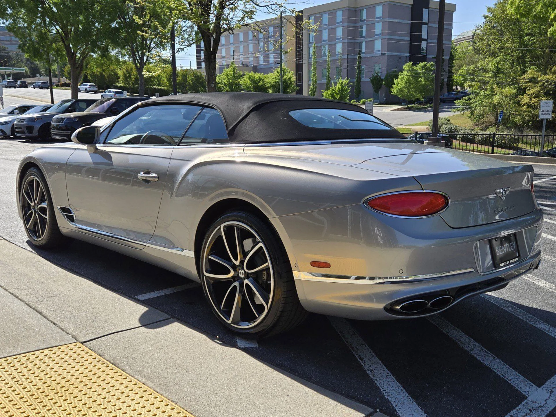 mph015_421592523_f39851b46fb9d1fae0f1cd385c7ba4cdx_c15deb1e48