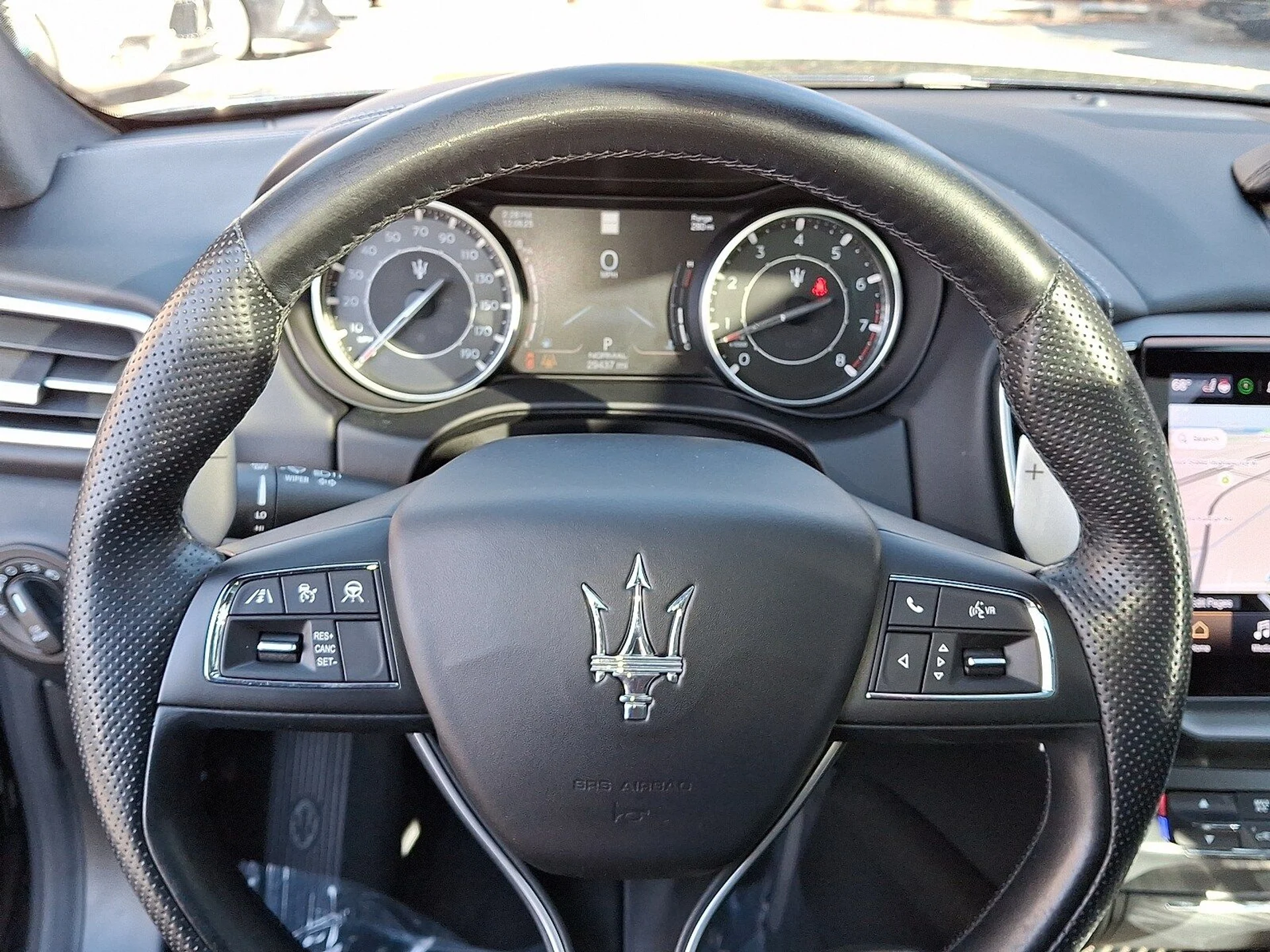 mph015_4216157661_8eb399d49a7aeb6785d8c392e7794bc4x_e12f86192a