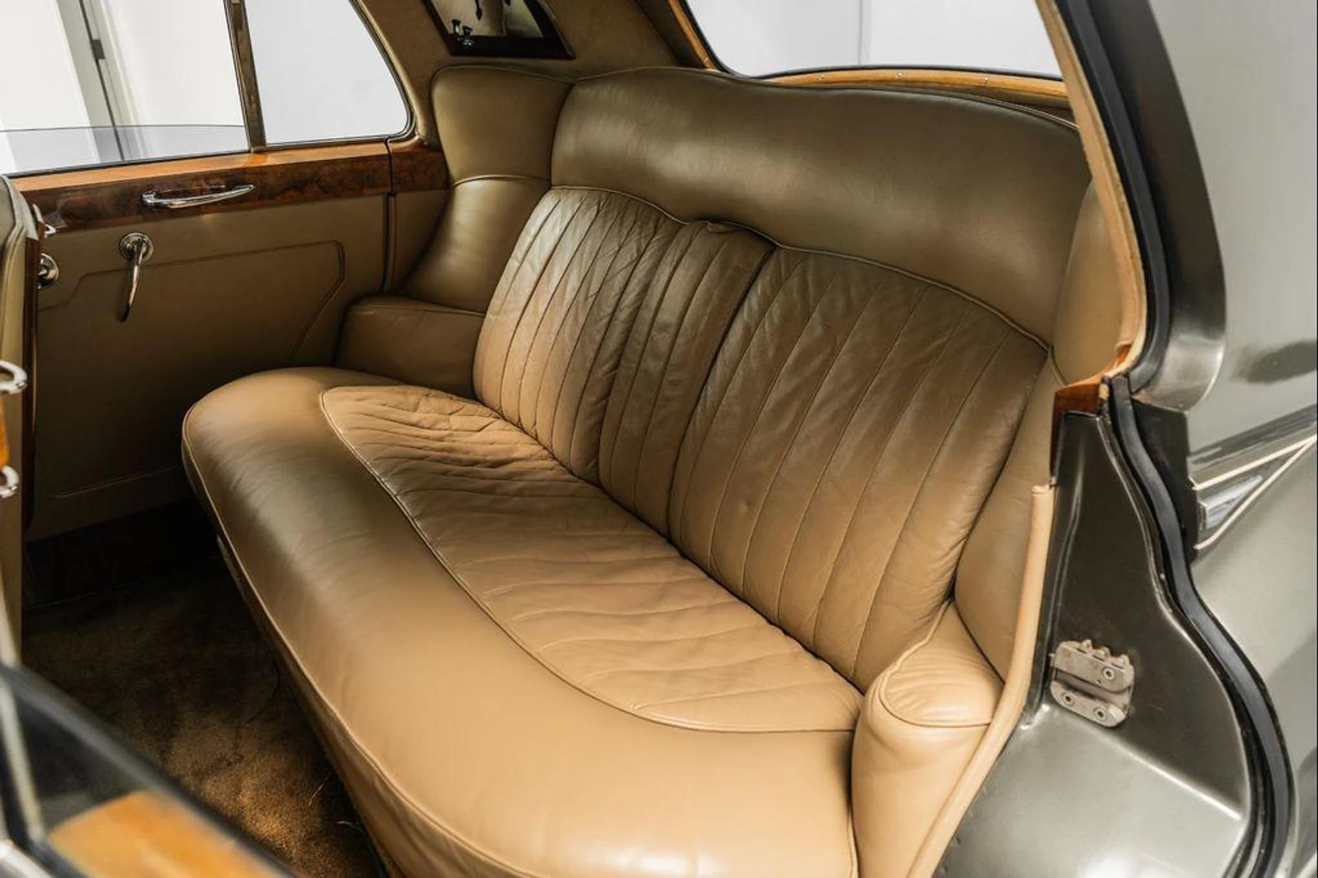 mph015_4223725050_Jgy2h_V3_We_7mxyt_L_Rx_Ki_Dt_Cu_w_M_056b71488e