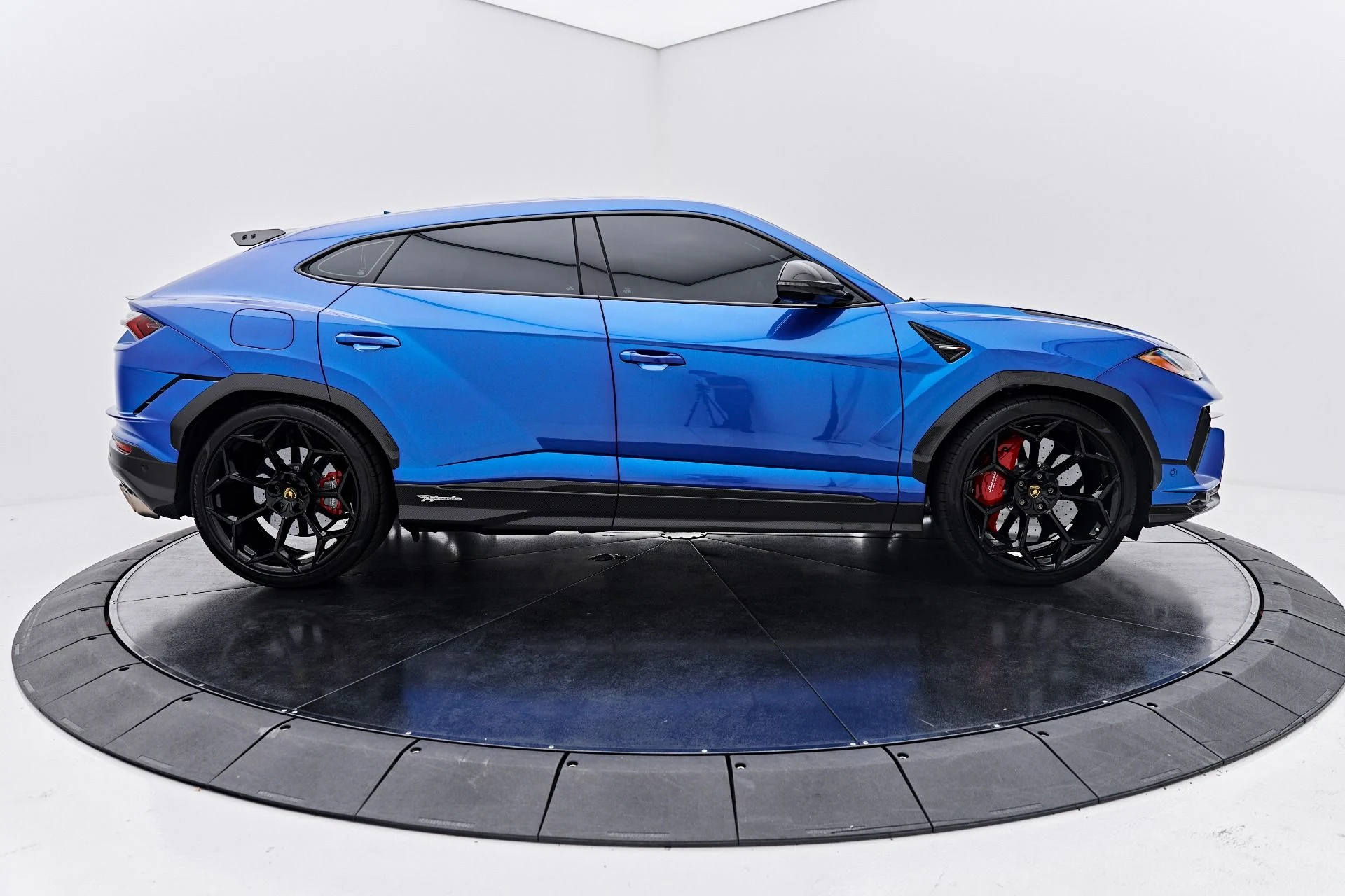 mph015_4224863987_Used_2023_Lamborghini_Urus_Performante_1790208802_81a2a2571b