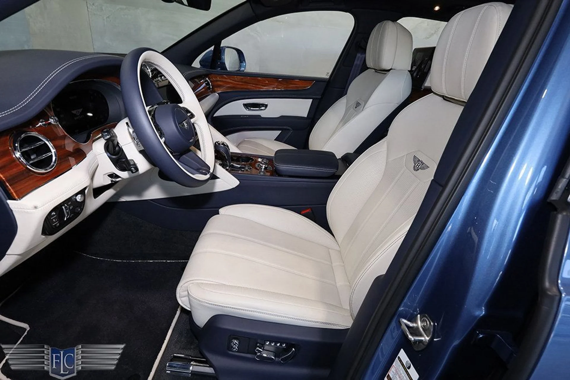 mph015_4226508422_used_2022_bentley_bentayga_v8awd_9689_22903607_16_1024_ac89f43ed5