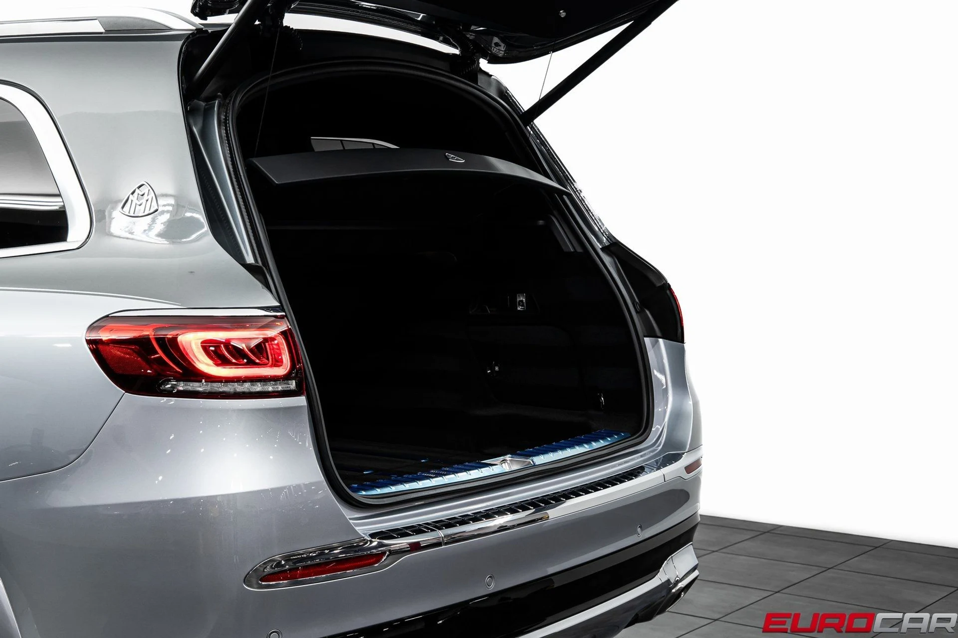 mph015_4234142439_image_16_e67173dfd0