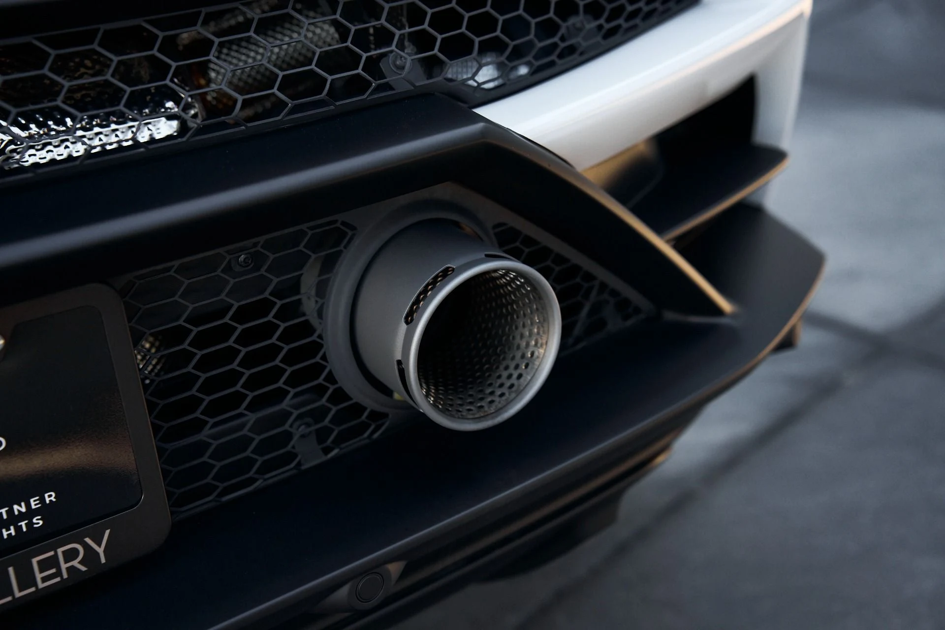 mph015_4236384090_Used_2024_Lamborghini_Huracan_Sterrato_Base_1761068396_4acda79e26