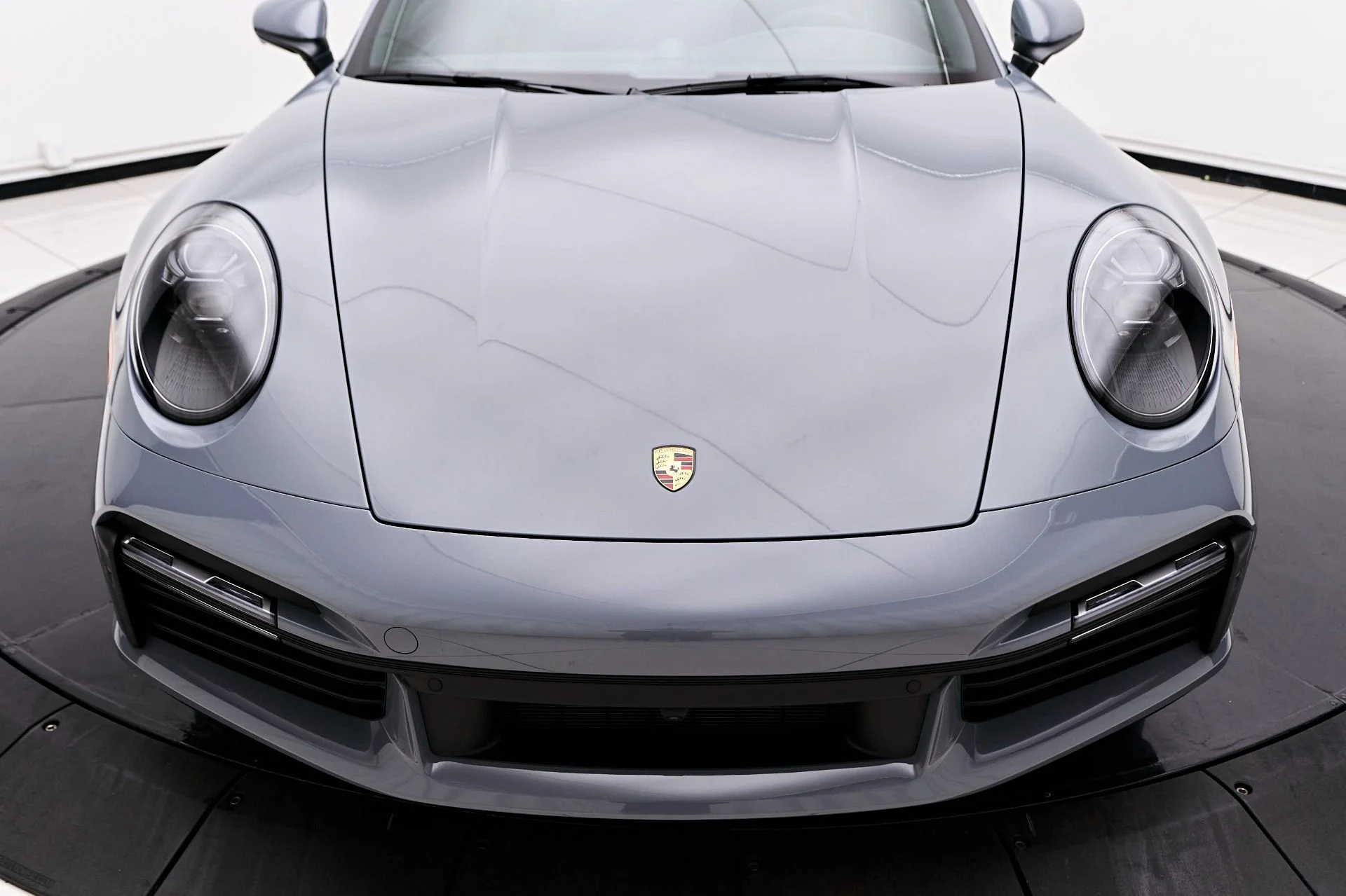 mph015_4239880169_Used_2024_Porsche_911_Turbo_S_1723857576_fdb32076ec