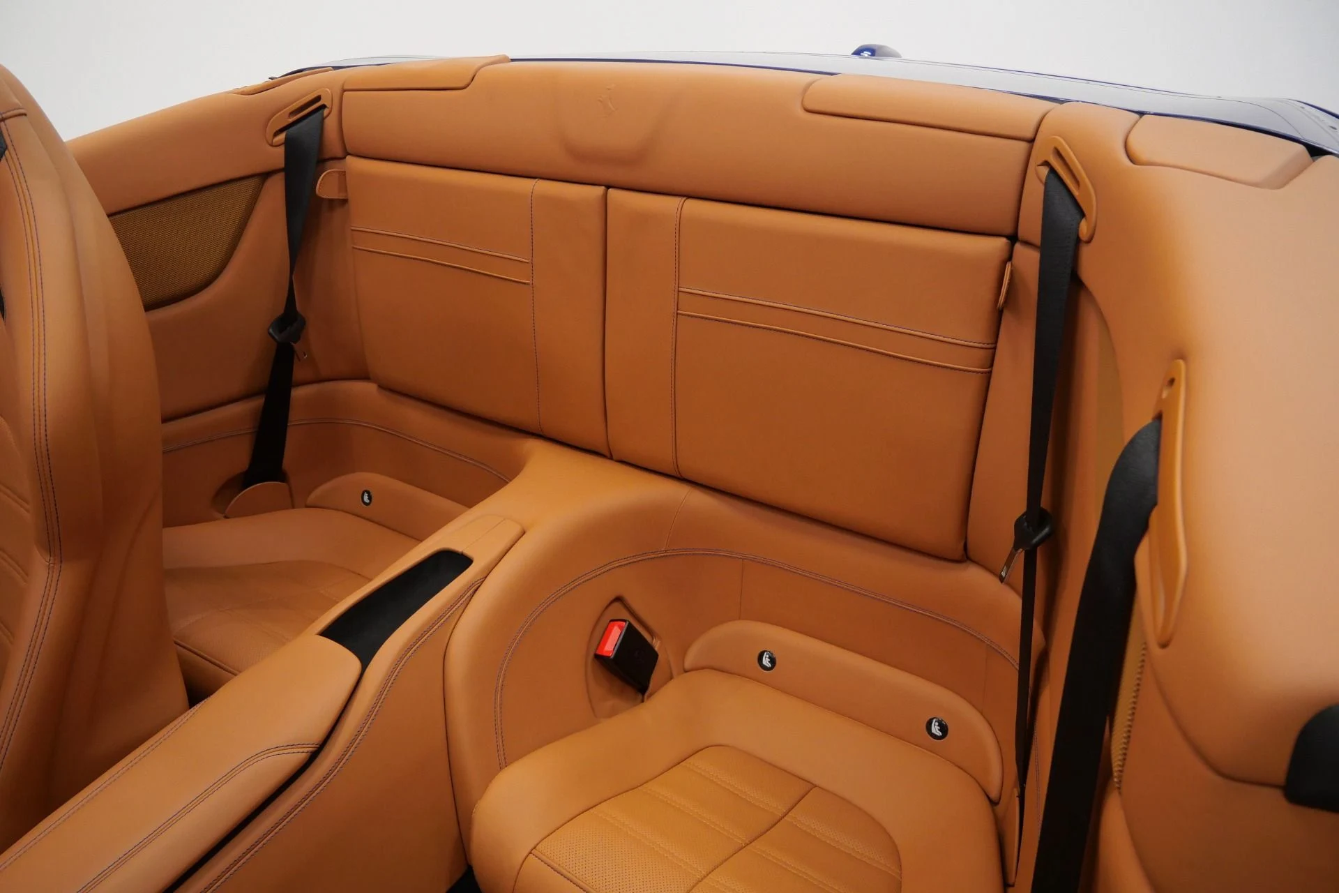 mph015_4240149940_Used_2017_Ferrari_California_T_553_Horsepower_Ventilated_Seats_Low_Miles_1780071789_f219370819