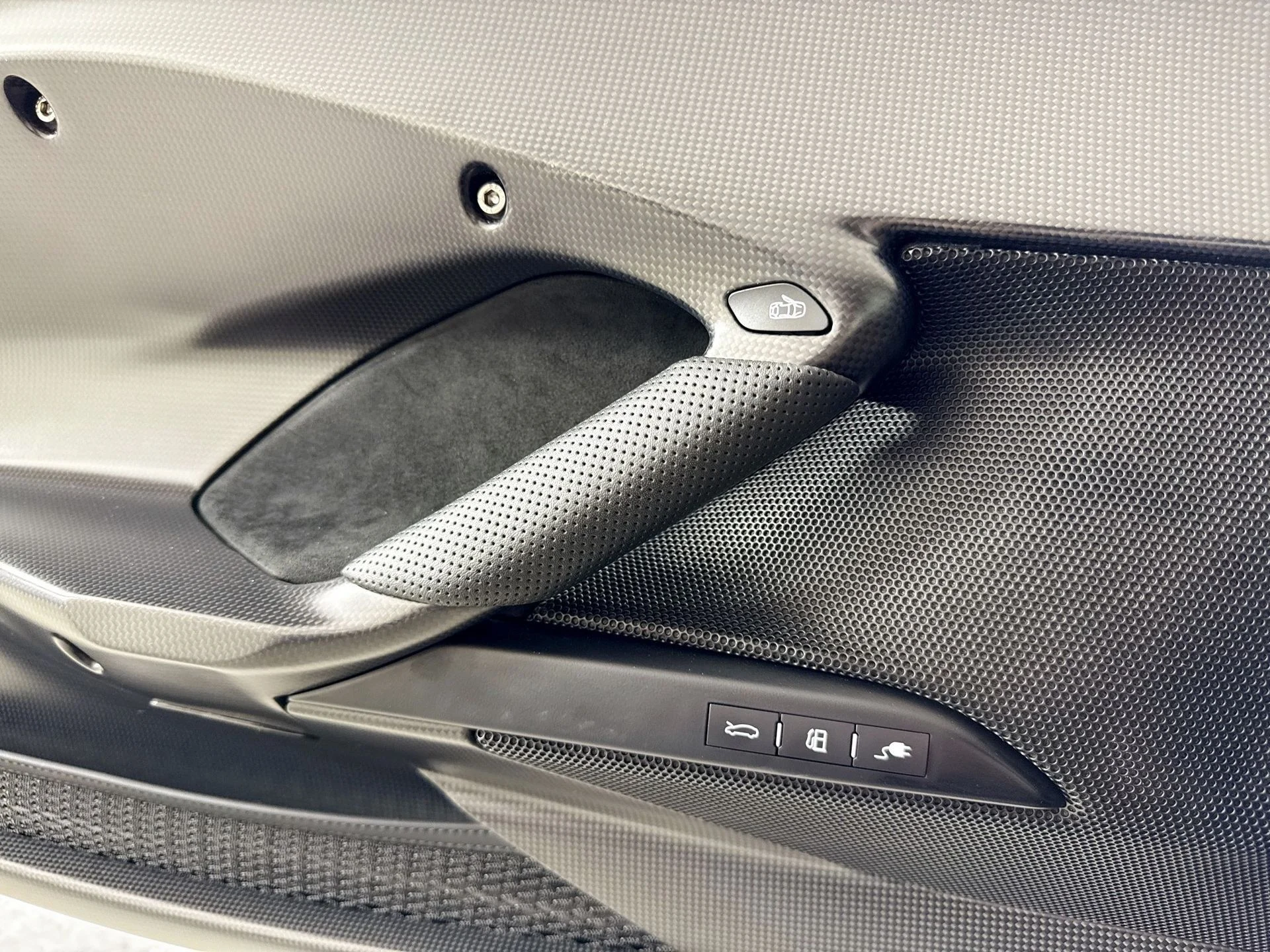 mph015_4241197916_1518195b9fe626950381c71509792cae_f86047d50c