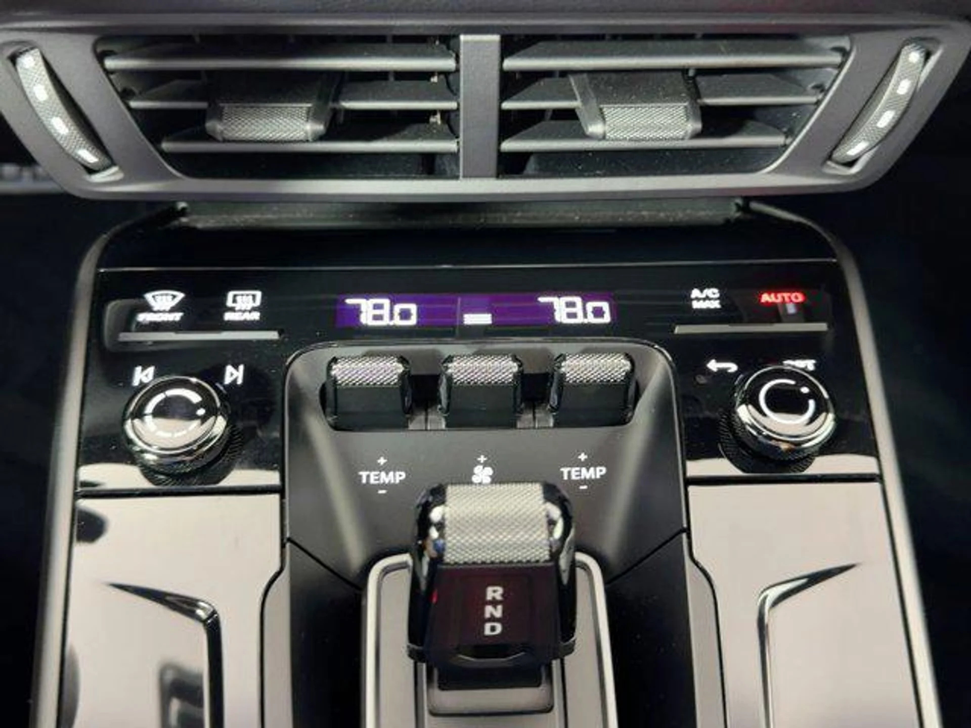 mph015_4242555952_w0_T3qm_Lg_ag3l_AZD_86j_ZS_9k0w_E8_545202fb6e