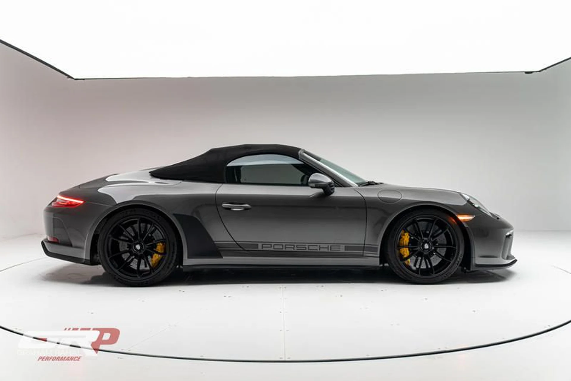 mph015_4242764674_B758149_E_92_D3_49_B8_9_CFA_6_AD_7_E1918813_c7dbd8ec88