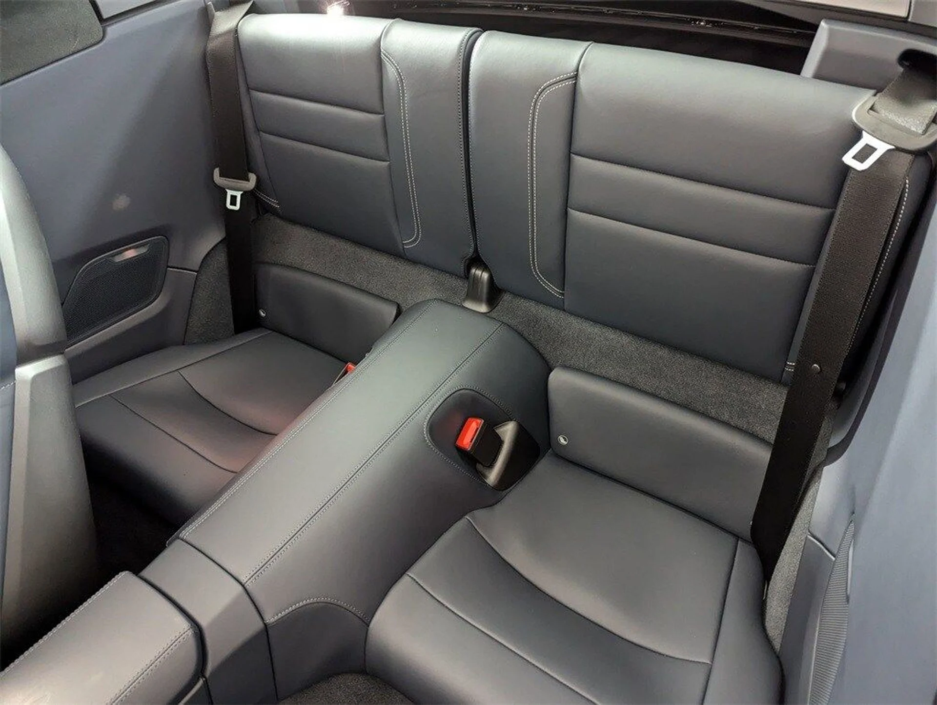 mph015_4250197337_df0c86493e7c9deb2bda990d7b670255x_b741033562